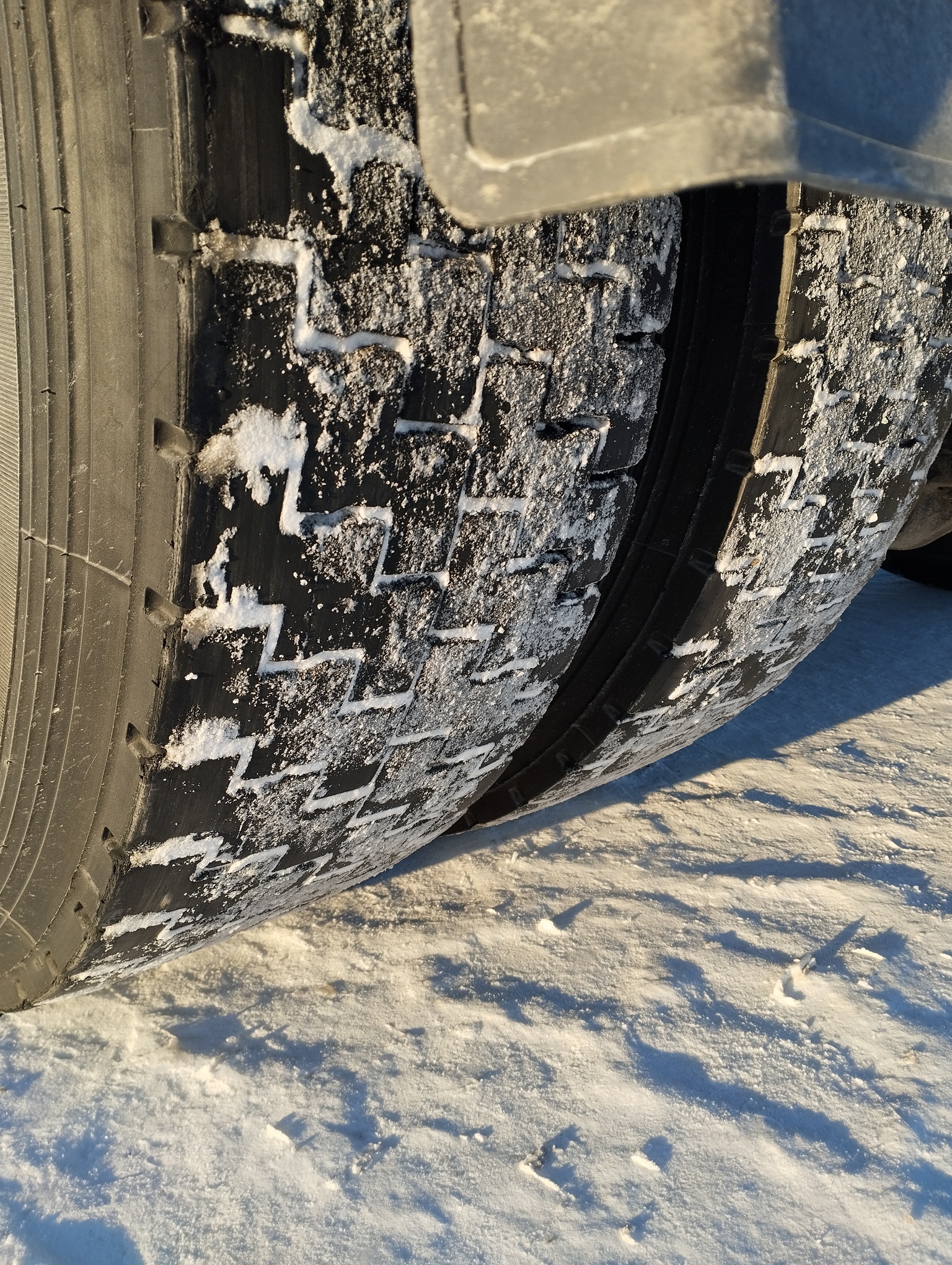 Седельный тягач КАМАЗ 5490-801-DC (газодизель) 2021 г. - фото 24