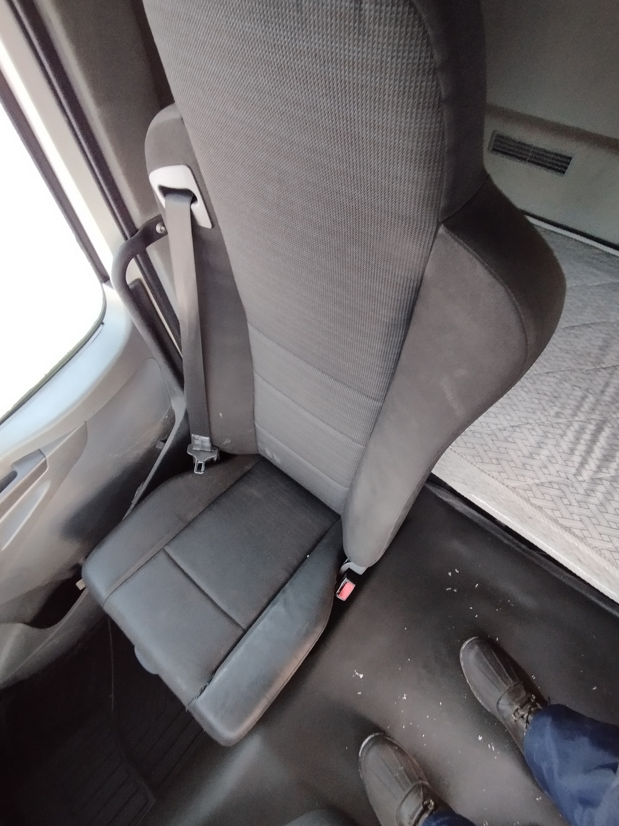 Седельный тягач КАМАЗ 5490-801-DC (газодизель) 2021 г. - фото 42