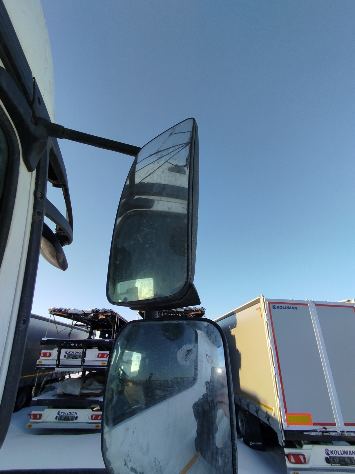 Седельный тягач КАМАЗ 5490-801-DC (газодизель) 2021 г. - фото 52