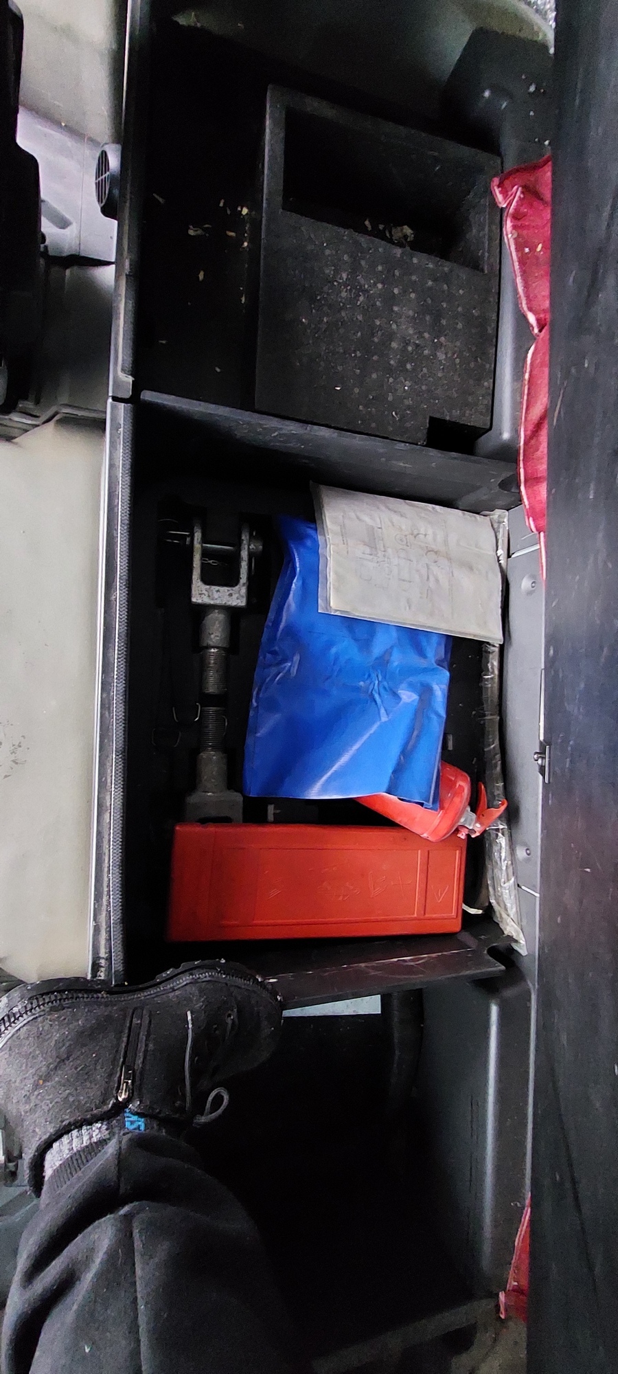 Седельный тягач КАМАЗ 5490-801-DC (газодизель) 2021 г. - фото 43