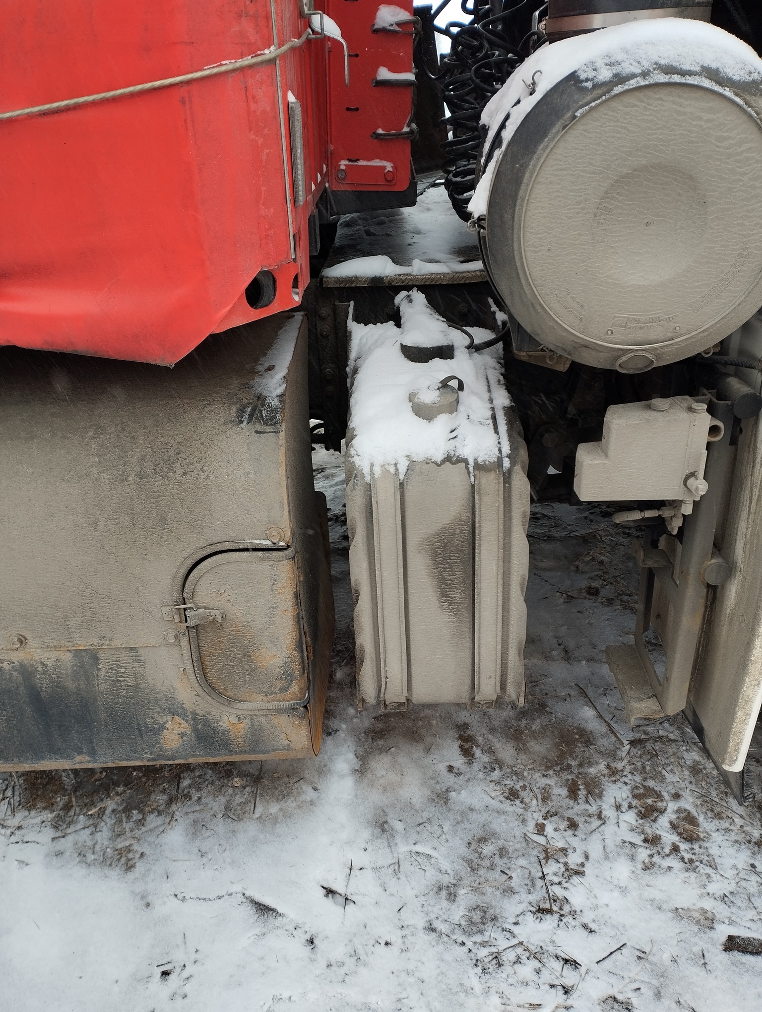 Седельный тягач КАМАЗ 5490-801-DC (газодизель) 2021 г. - фото 65