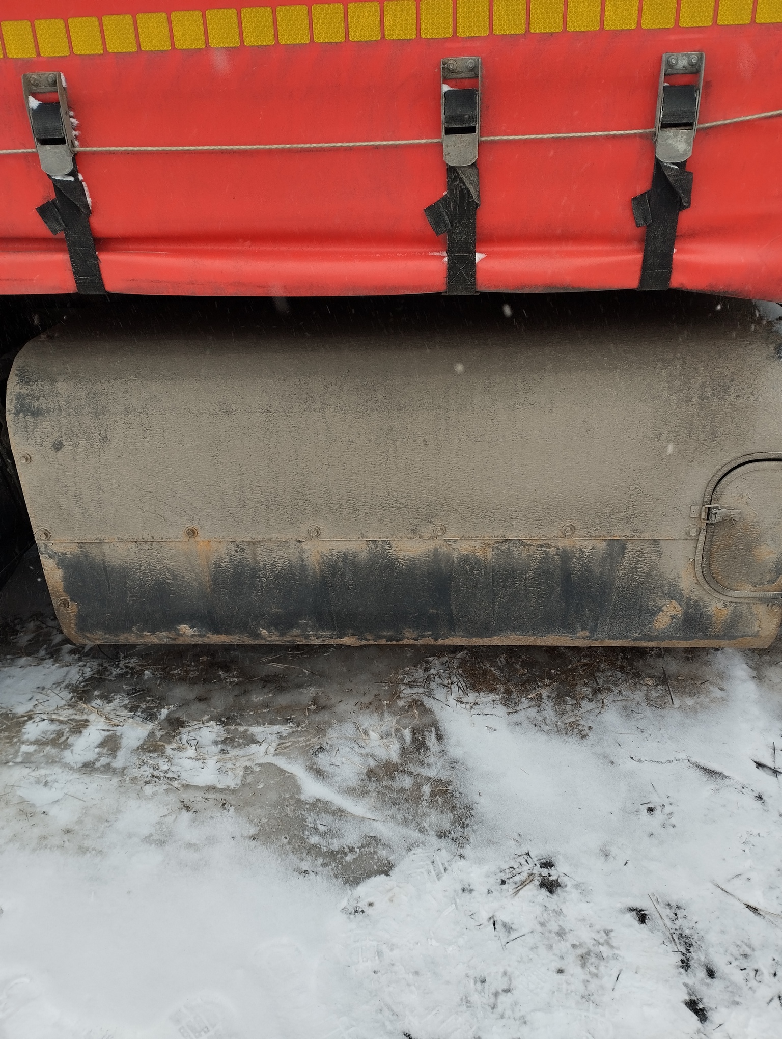 Седельный тягач КАМАЗ 5490-801-DC (газодизель) 2021 г. - фото 66