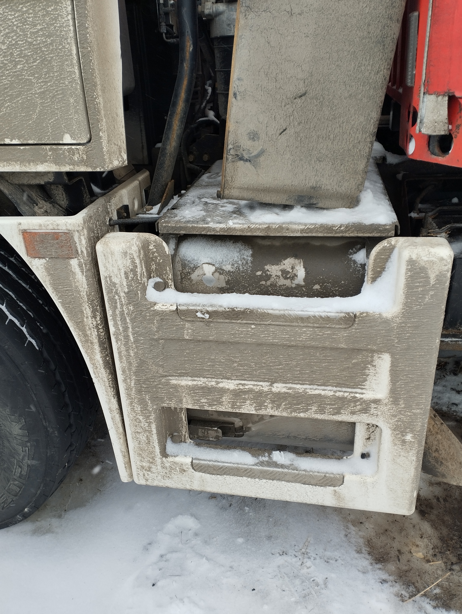 Седельный тягач КАМАЗ 5490-801-DC (газодизель) 2021 г. - фото 79