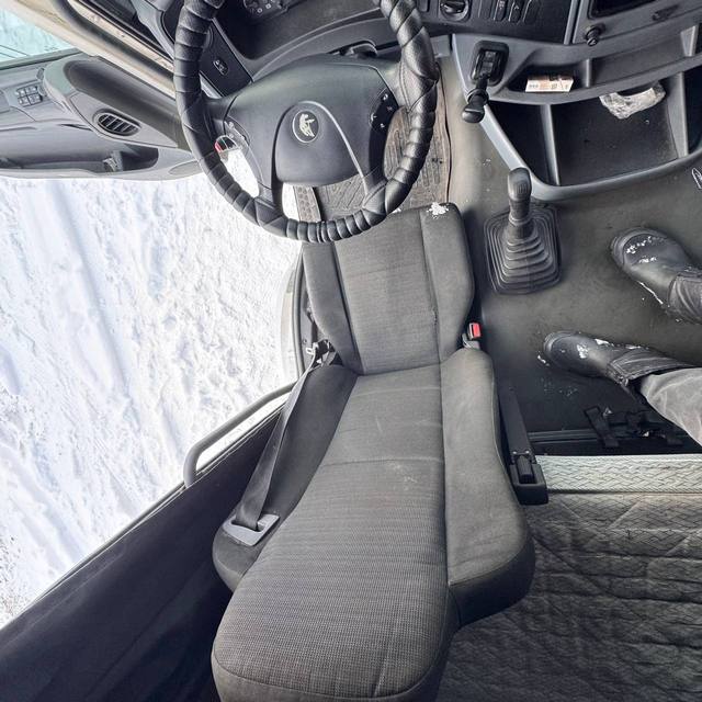 Седельный тягач КАМАЗ 5490-801-DC (газодизель) 2021 г. - фото 6