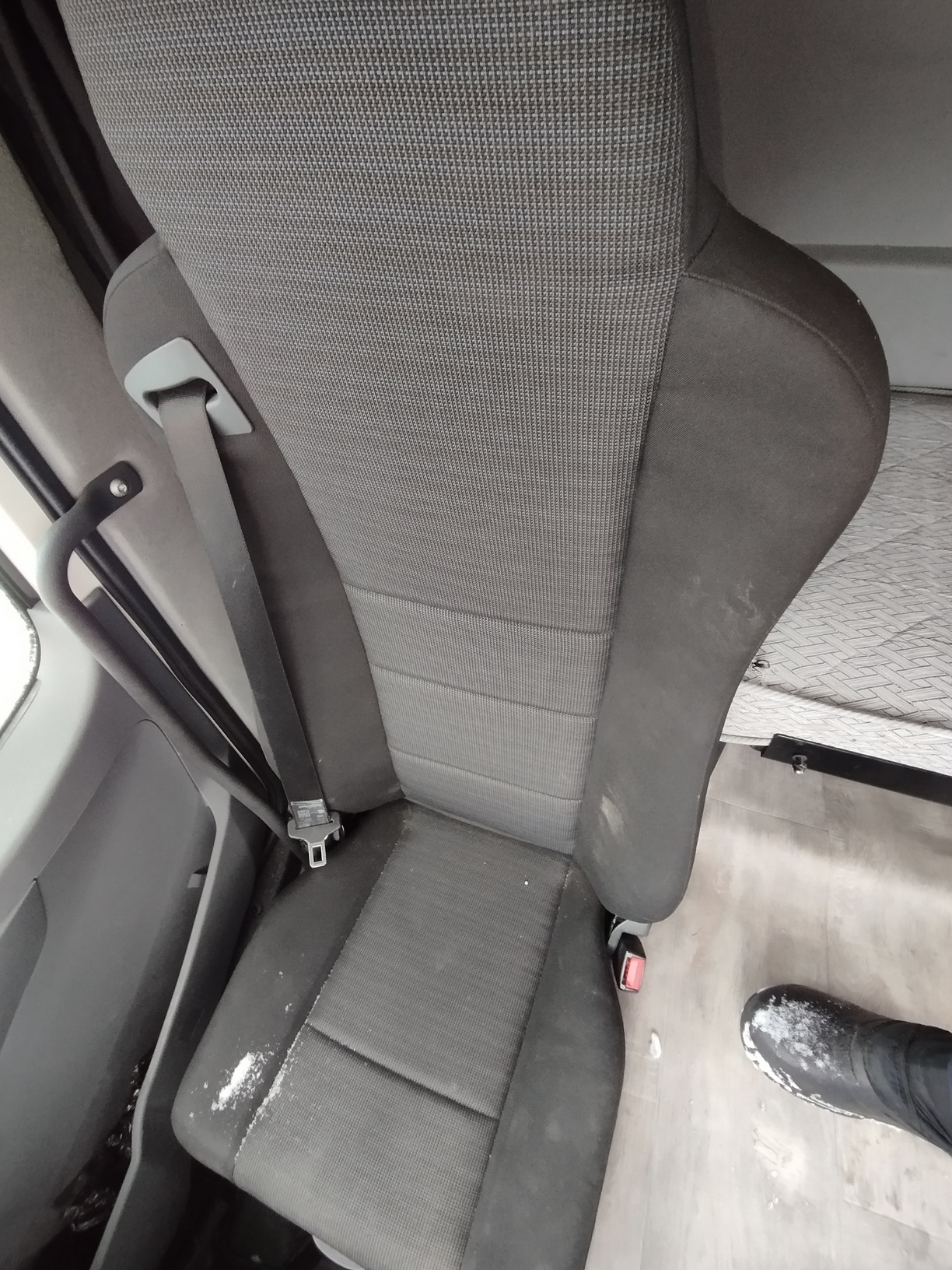 Седельный тягач КАМАЗ 5490-801-DC (газодизель) 2021 г. - фото 46