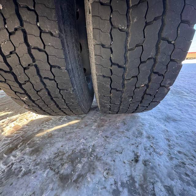 Седельный тягач КАМАЗ 5490-801-DC (газодизель) 2021 г. - фото 32