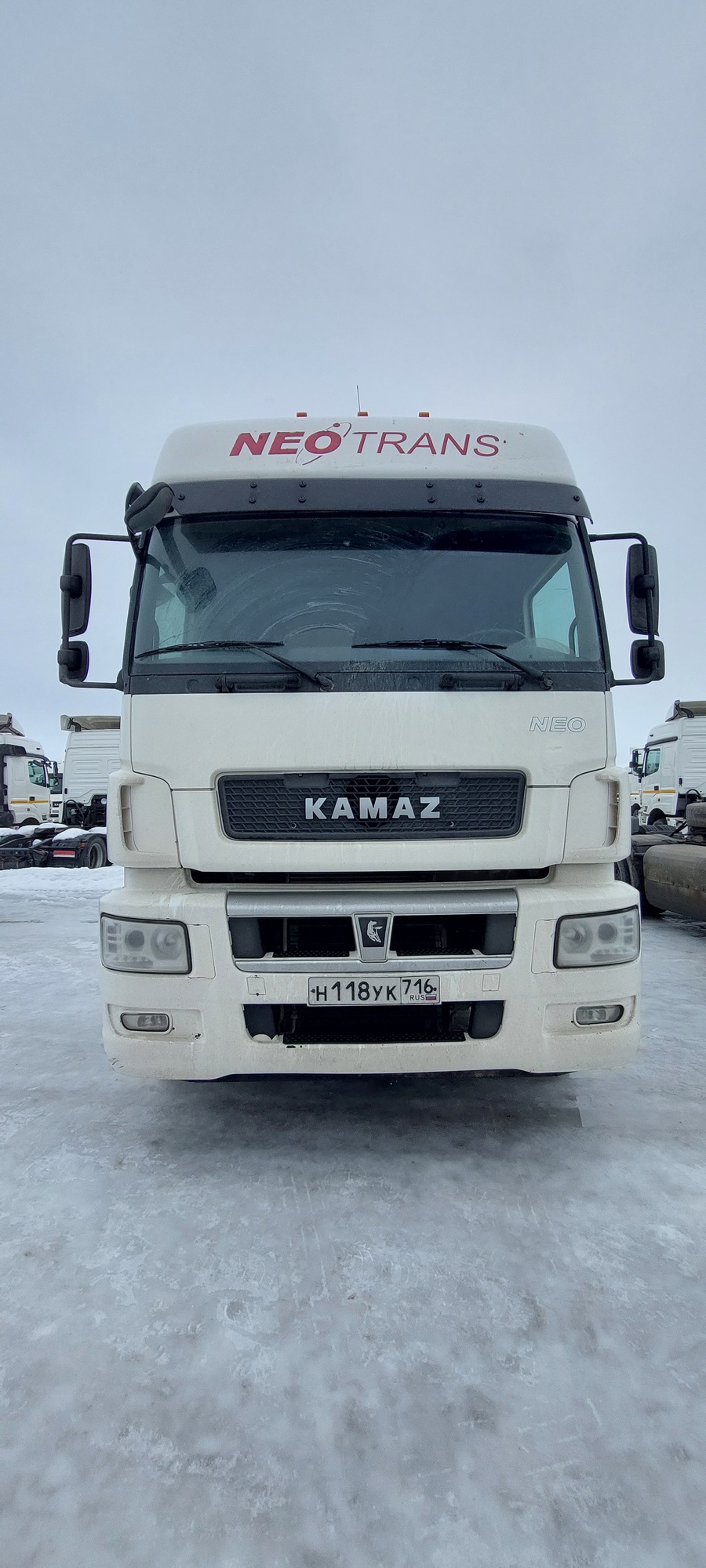 Седельный тягач КАМАЗ 5490-801-DC (газодизель) 2021 г.