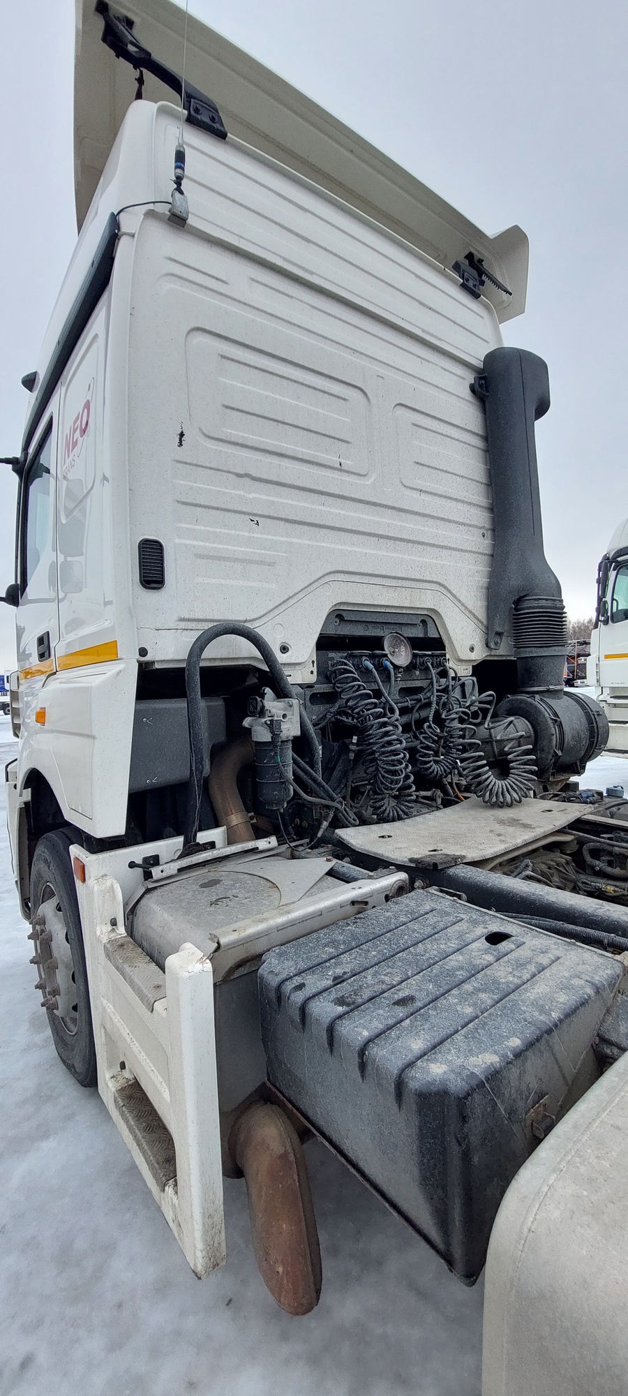 Седельный тягач КАМАЗ 5490-801-DC (газодизель) 2021 г. - фото 27