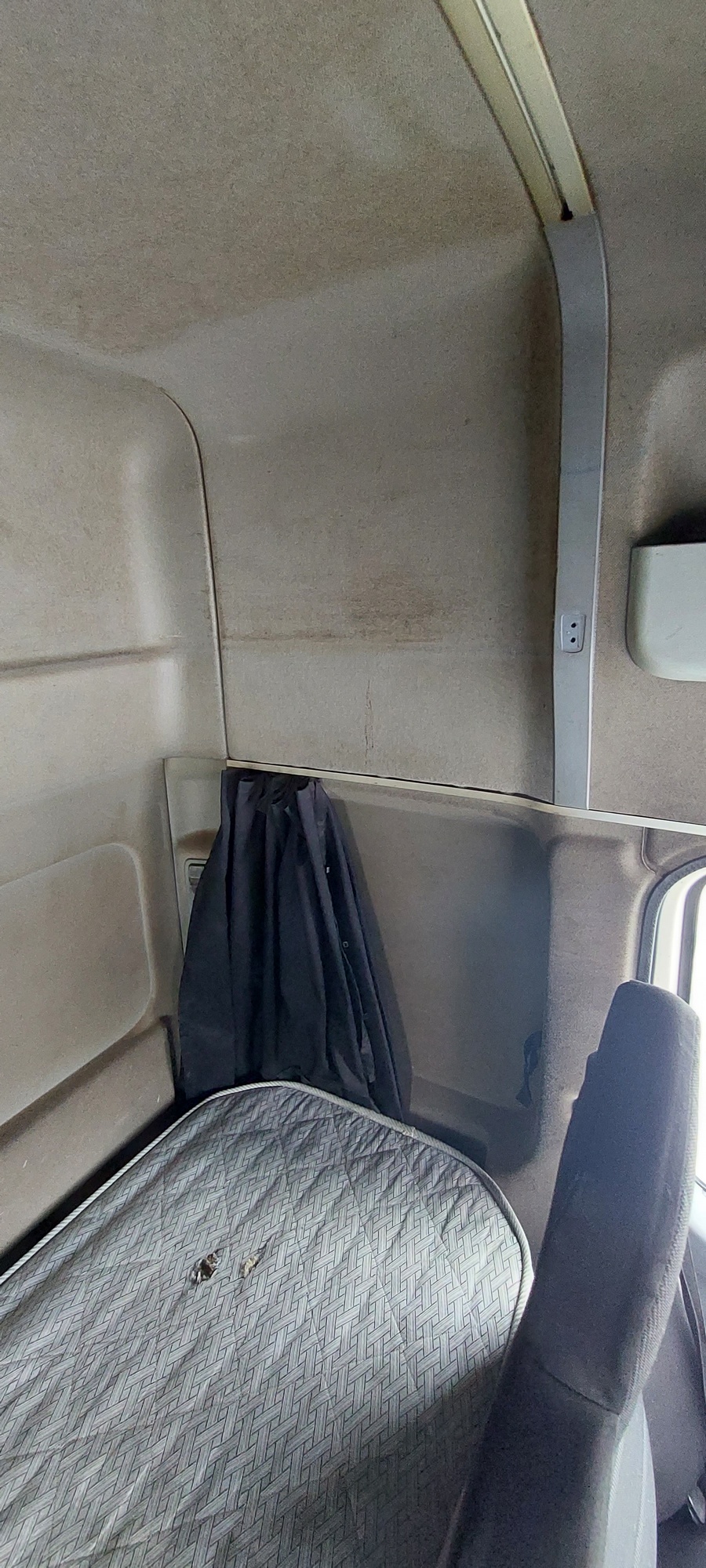 Седельный тягач КАМАЗ 5490-801-DC (газодизель) 2021 г. - фото 44