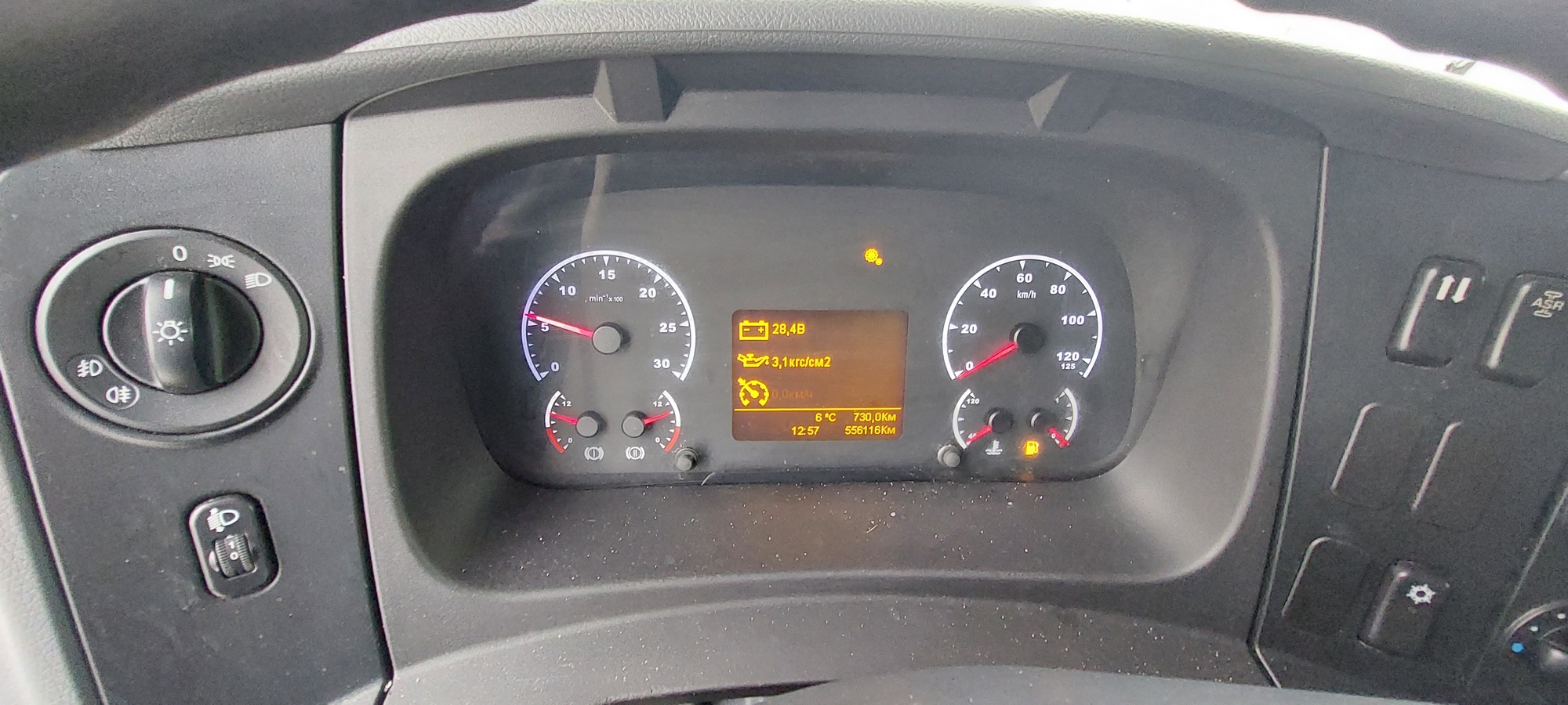 Седельный тягач КАМАЗ 5490-801-DC (газодизель) 2021 г. - фото 33