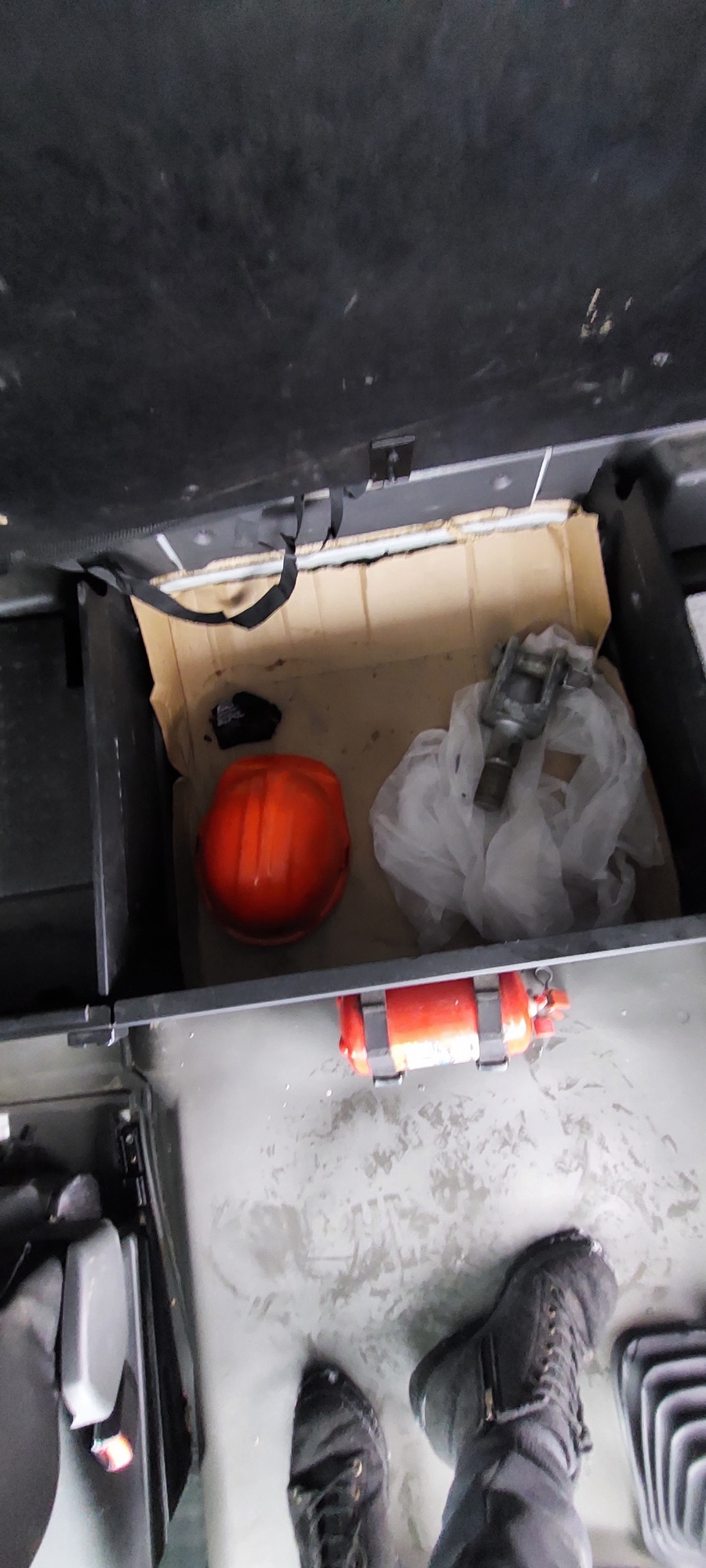 Седельный тягач КАМАЗ 5490-801-DC (газодизель) 2021 г. - фото 40