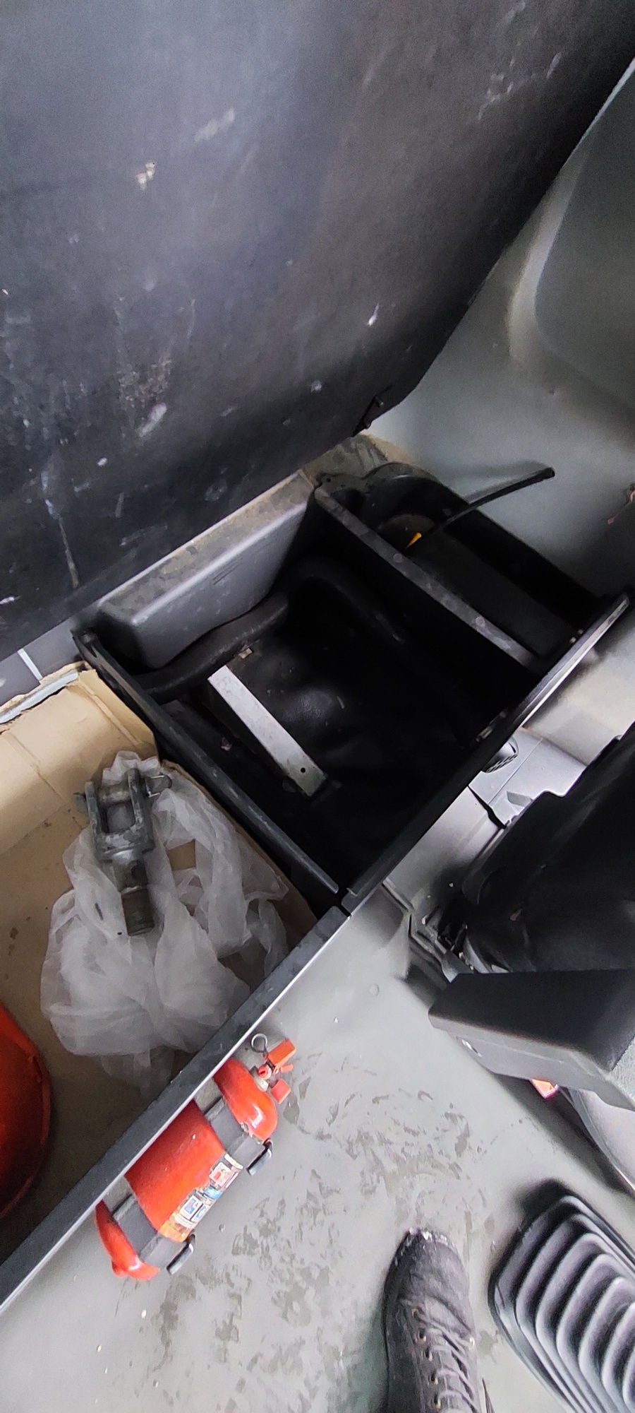 Седельный тягач КАМАЗ 5490-801-DC (газодизель) 2021 г. - фото 41