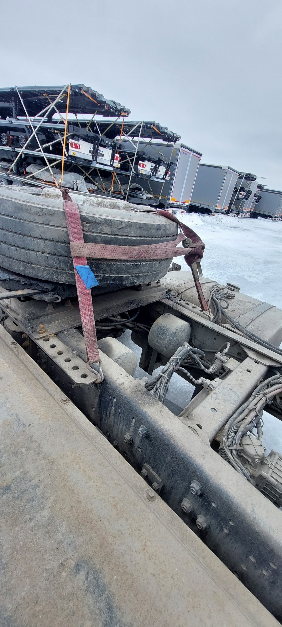 Седельный тягач КАМАЗ 5490-801-DC (газодизель) 2021 г. - фото 21