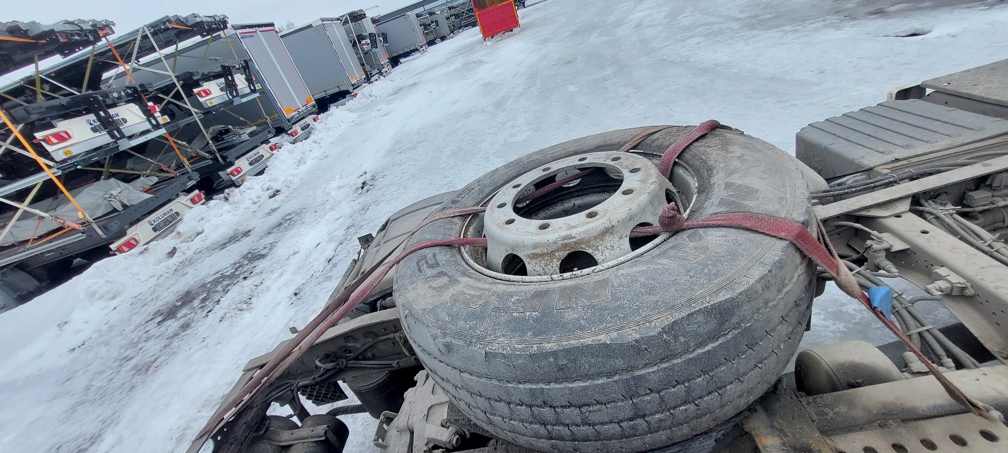 Седельный тягач КАМАЗ 5490-801-DC (газодизель) 2021 г. - фото 23