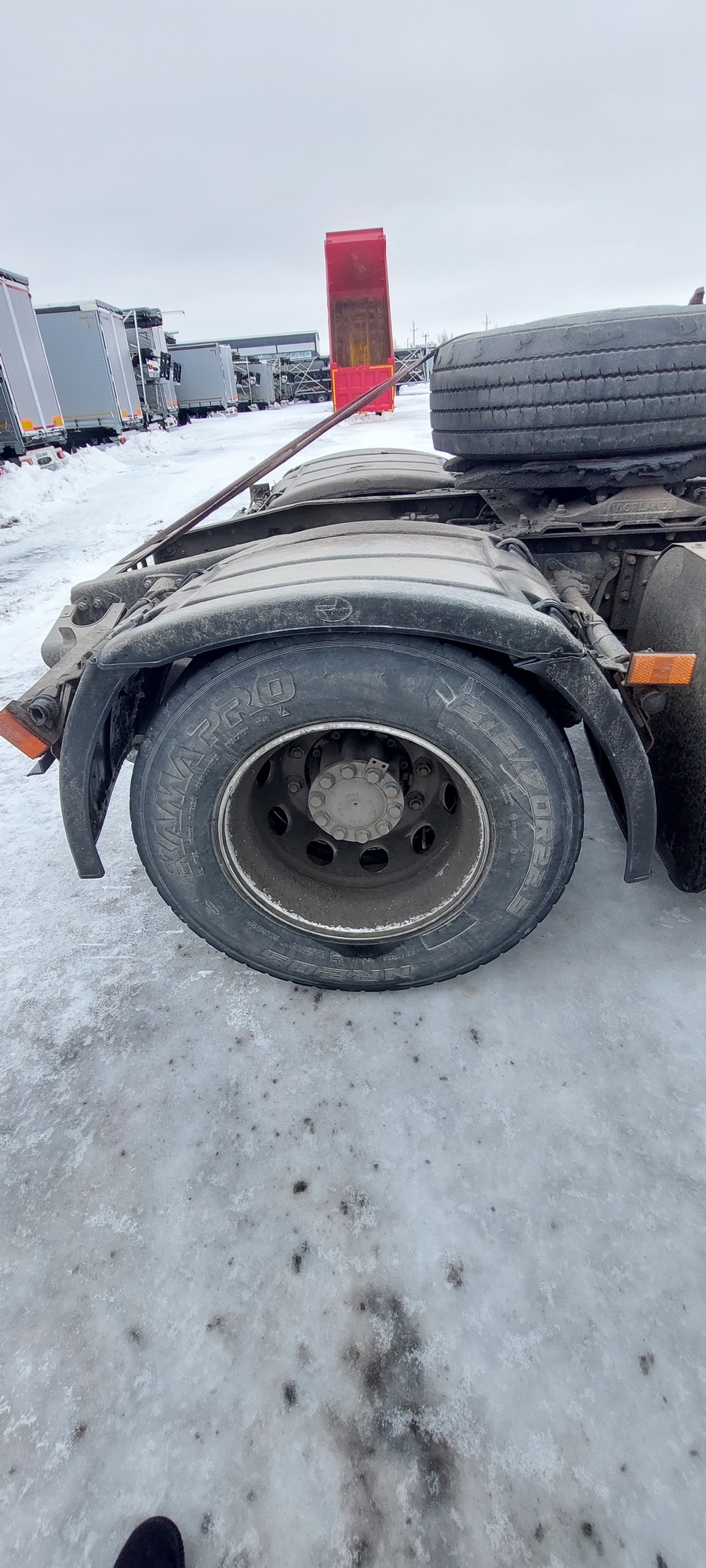 Седельный тягач КАМАЗ 5490-801-DC (газодизель) 2021 г. - фото 25