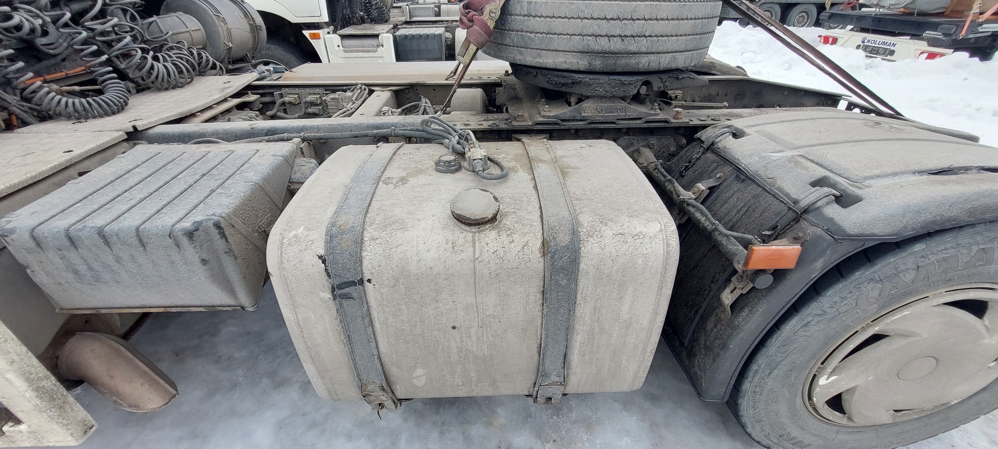 Седельный тягач КАМАЗ 5490-801-DC (газодизель) 2021 г. - фото 35