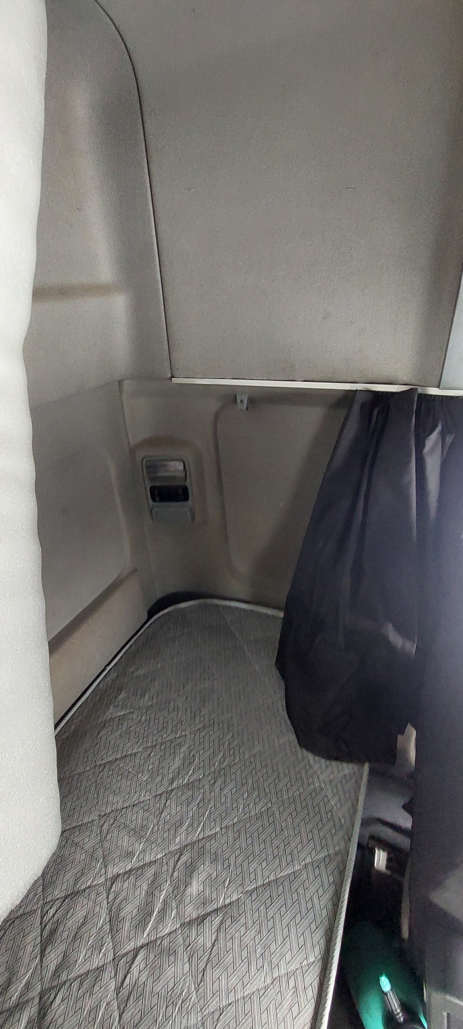 Седельный тягач КАМАЗ 5490-801-DC (газодизель) 2021 г. - фото 55