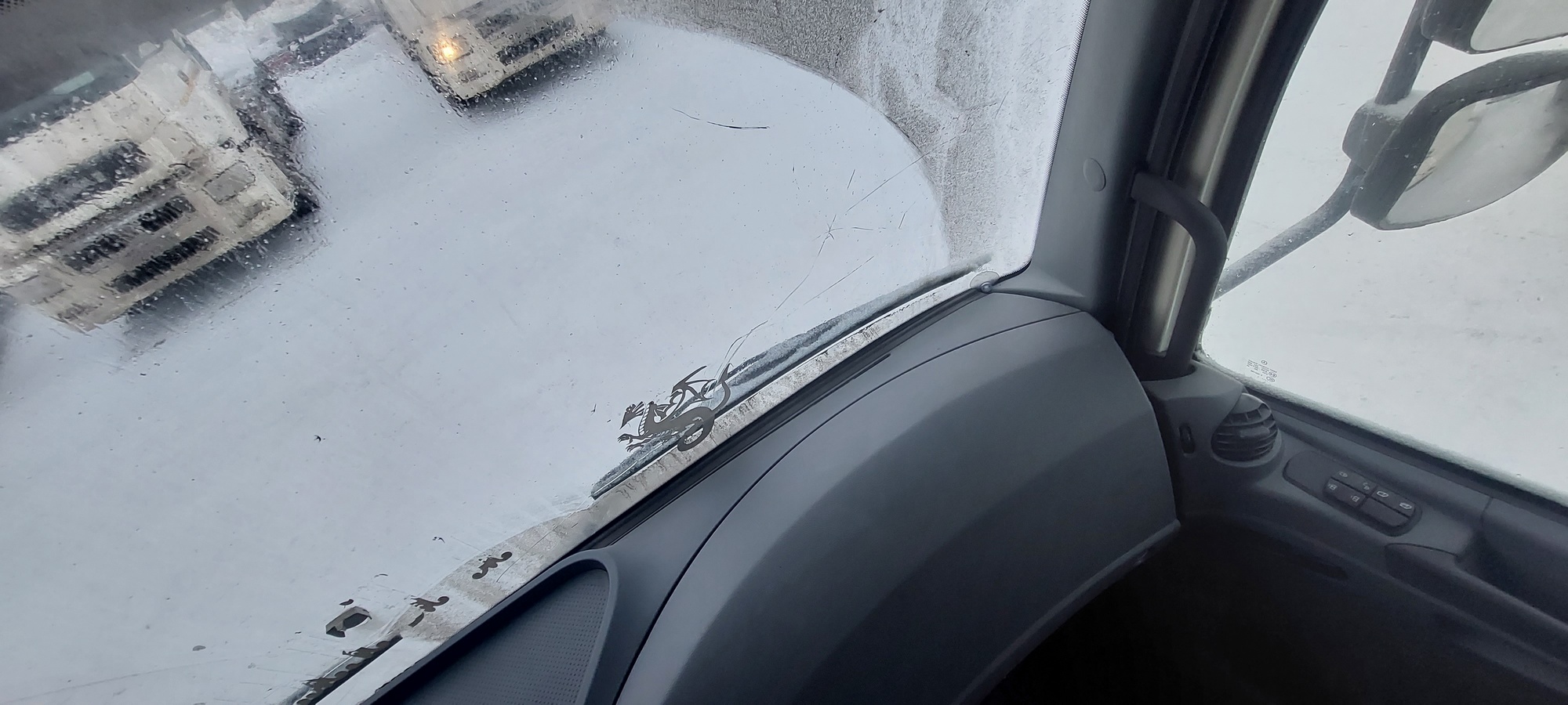 Седельный тягач КАМАЗ 5490-801-DC (газодизель) 2021 г. - фото 40