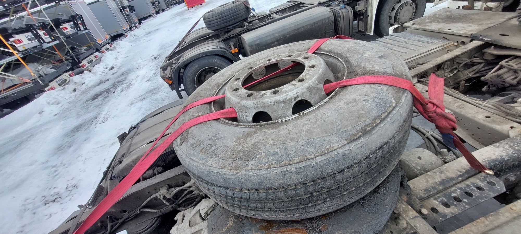 Седельный тягач КАМАЗ 5490-801-DC (газодизель) 2021 г. - фото 23