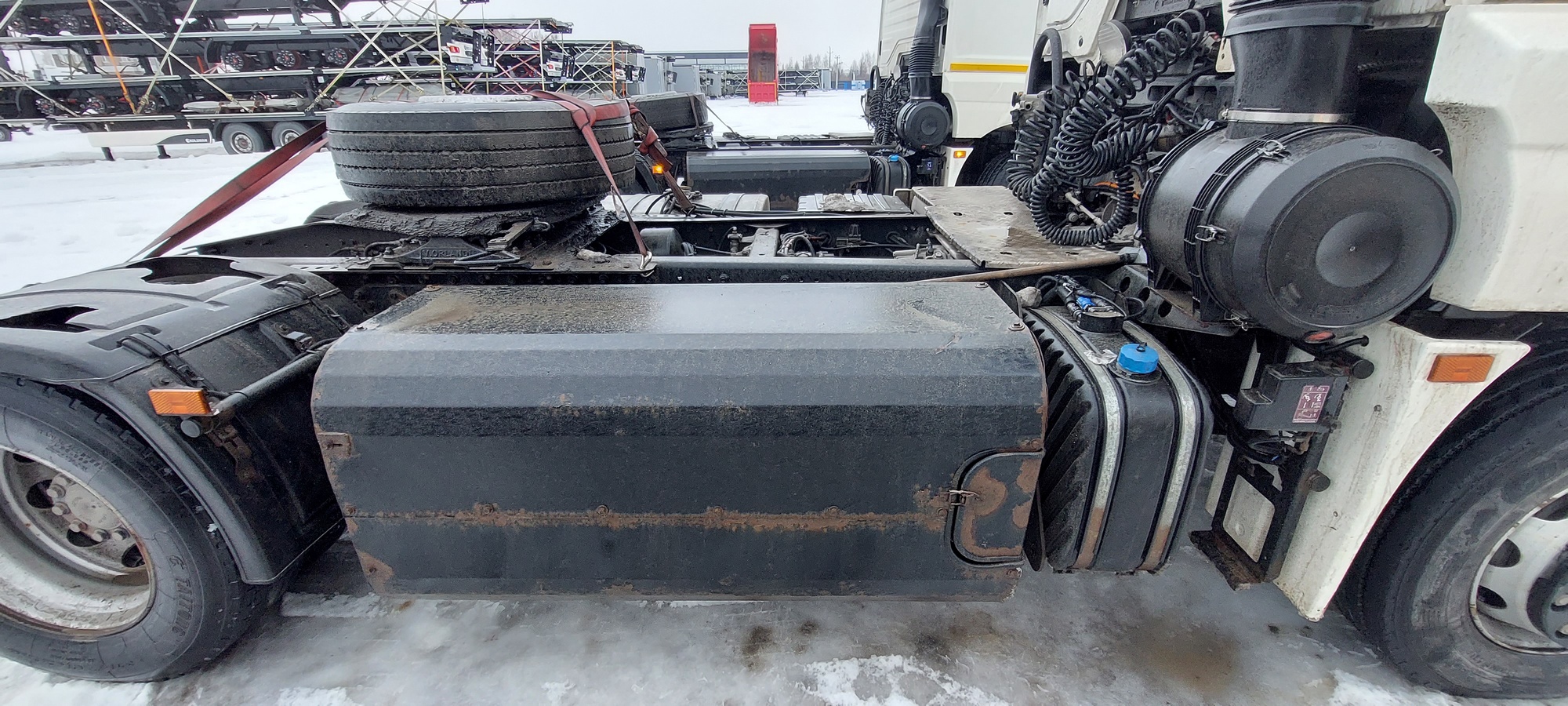 Седельный тягач КАМАЗ 5490-801-DC (газодизель) 2021 г. - фото 19