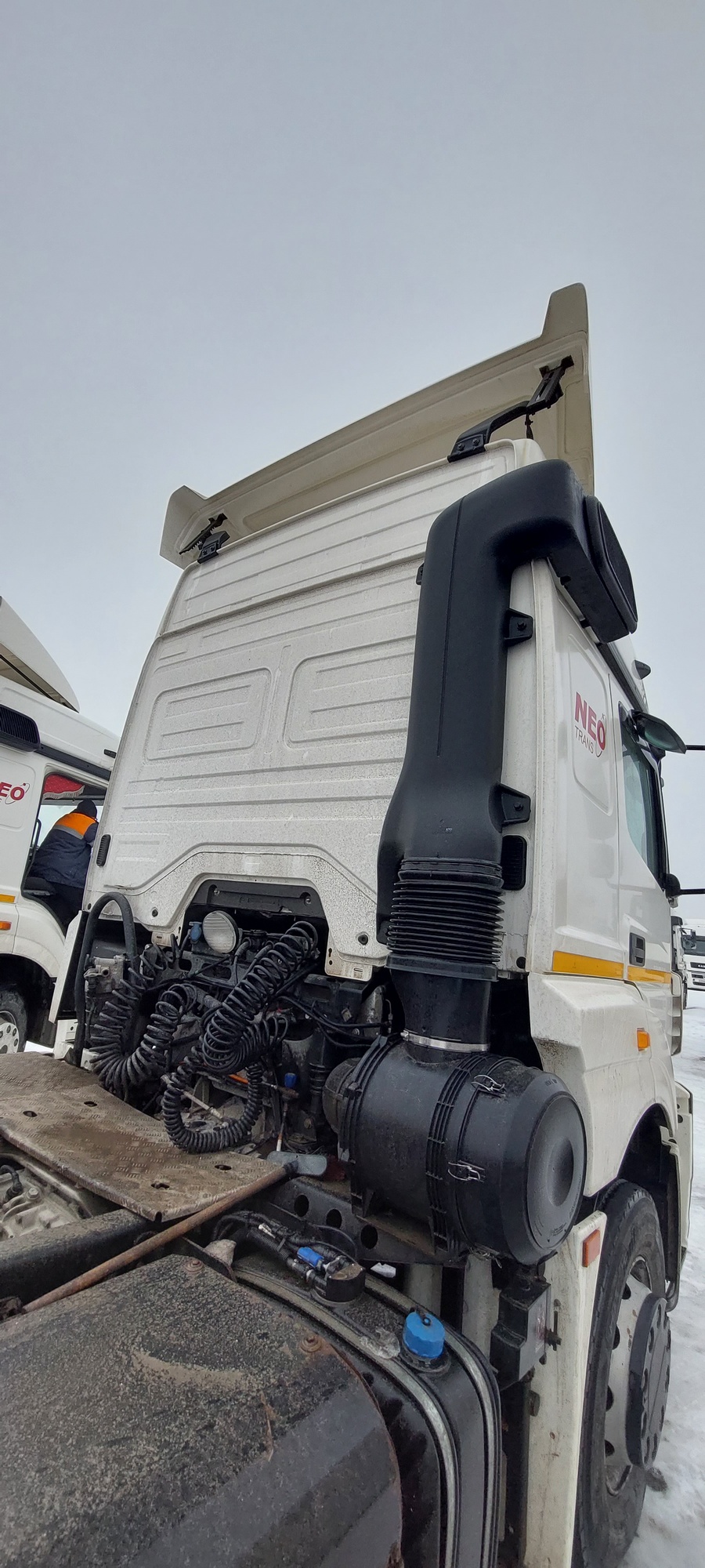 Седельный тягач КАМАЗ 5490-801-DC (газодизель) 2021 г. - фото 20