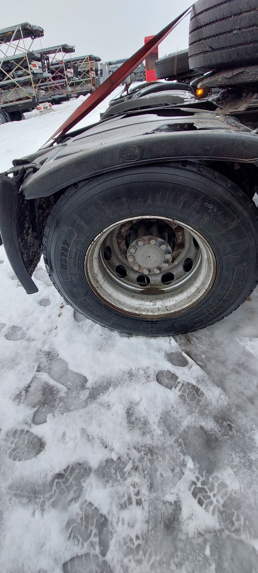 Седельный тягач КАМАЗ 5490-801-DC (газодизель) 2021 г. - фото 24