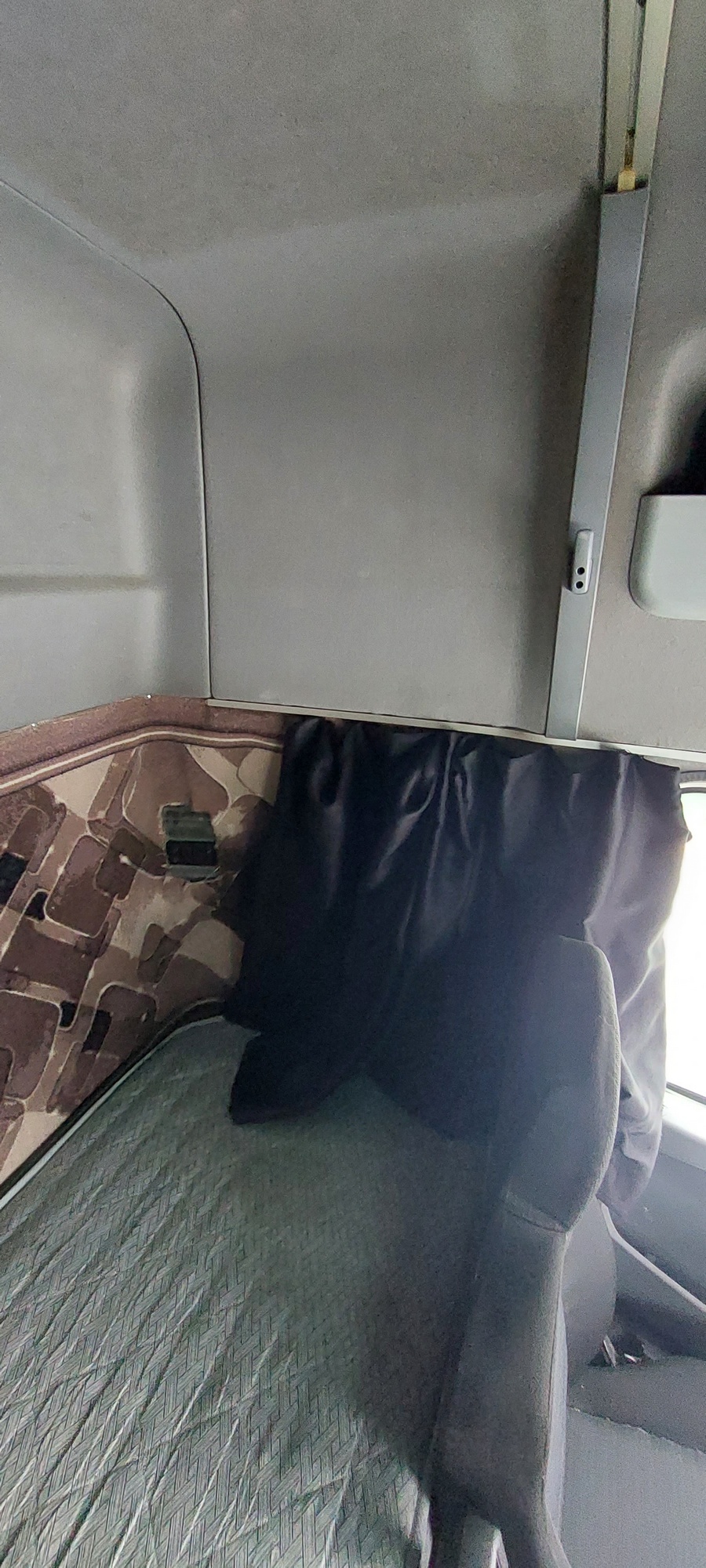 Седельный тягач КАМАЗ 5490-801-DC (газодизель) 2021 г. - фото 45