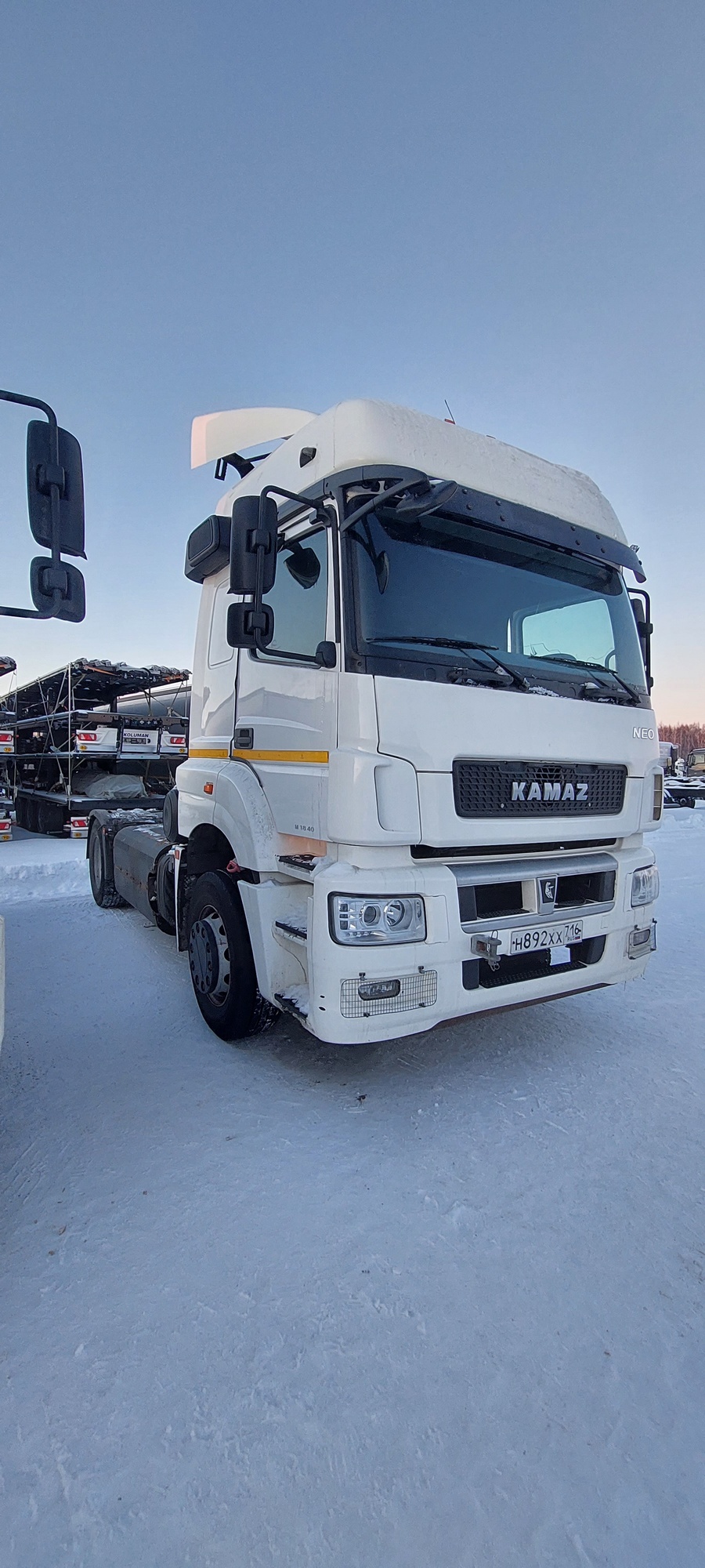 Седельный тягач КАМАЗ 5490-801-DC (газодизель) 2021 г. - фото 15