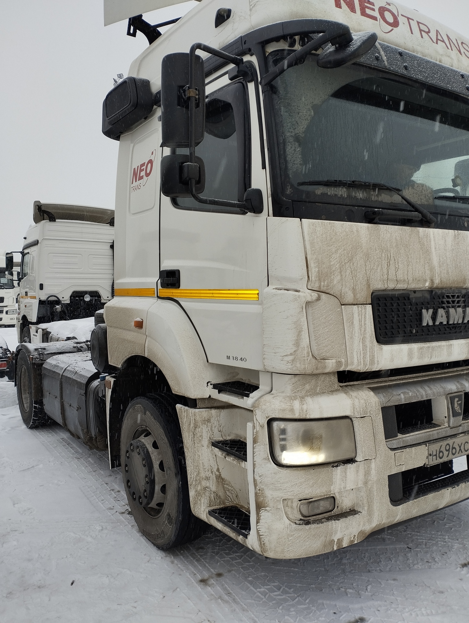 Седельный тягач КАМАЗ 5490-801-DC (газодизель) 2021 г. - фото 12