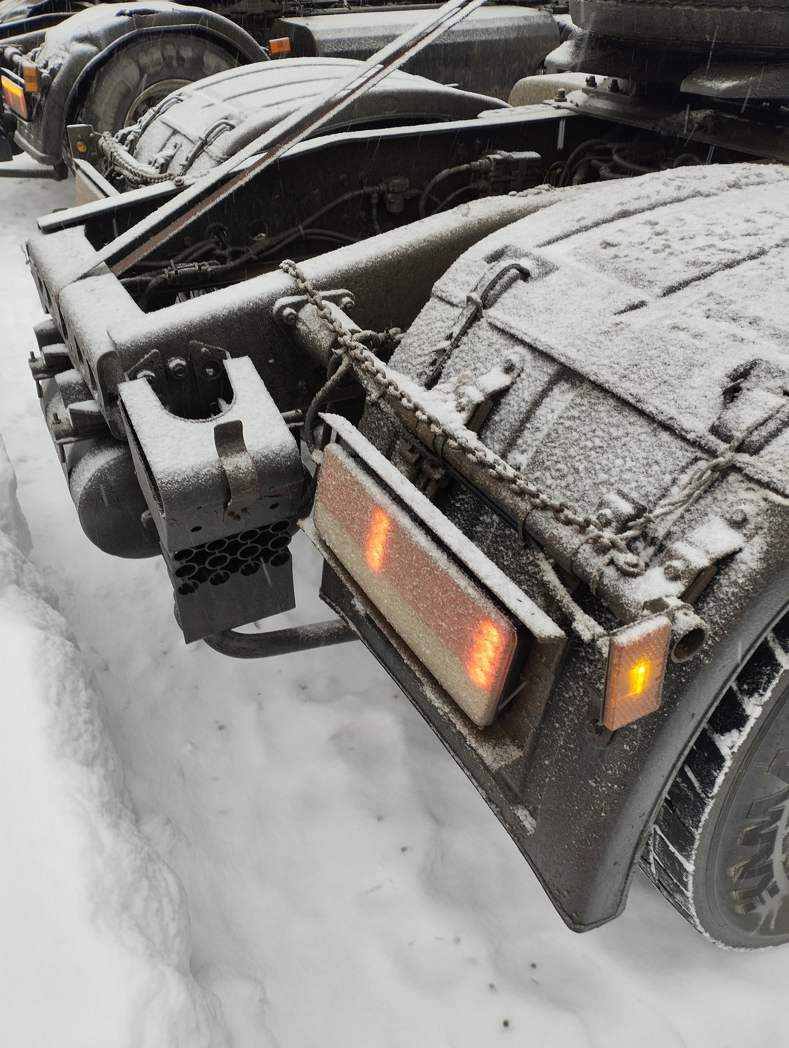 Седельный тягач КАМАЗ 5490-801-DC (газодизель) 2021 г. - фото 23