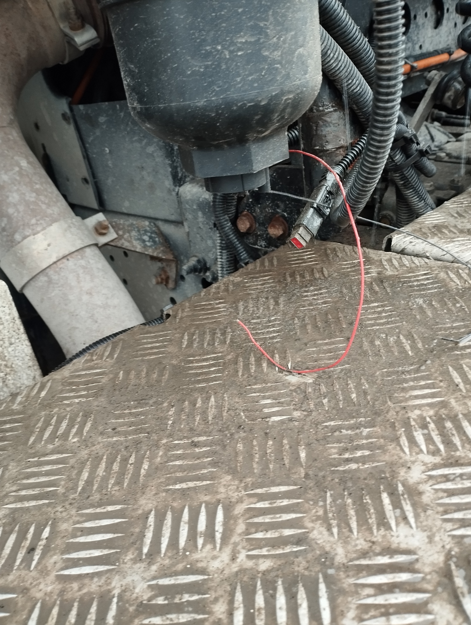 Седельный тягач КАМАЗ 5490-801-DC (газодизель) 2021 г. - фото 42