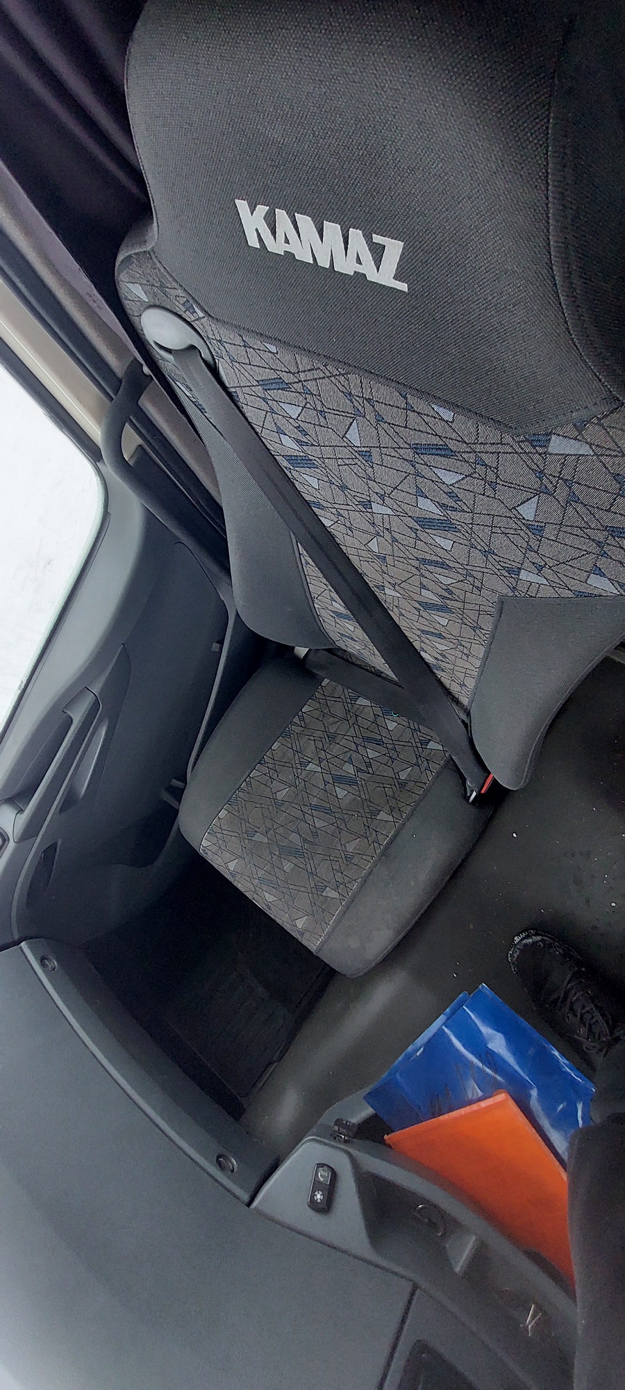 Седельный тягач КАМАЗ 5490-801-DC (газодизель) 2021 г. - фото 44