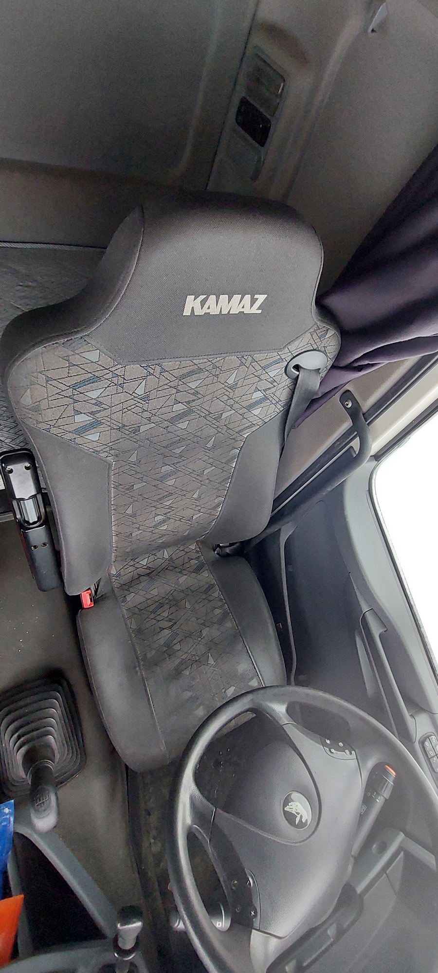 Седельный тягач КАМАЗ 5490-801-DC (газодизель) 2021 г. - фото 45