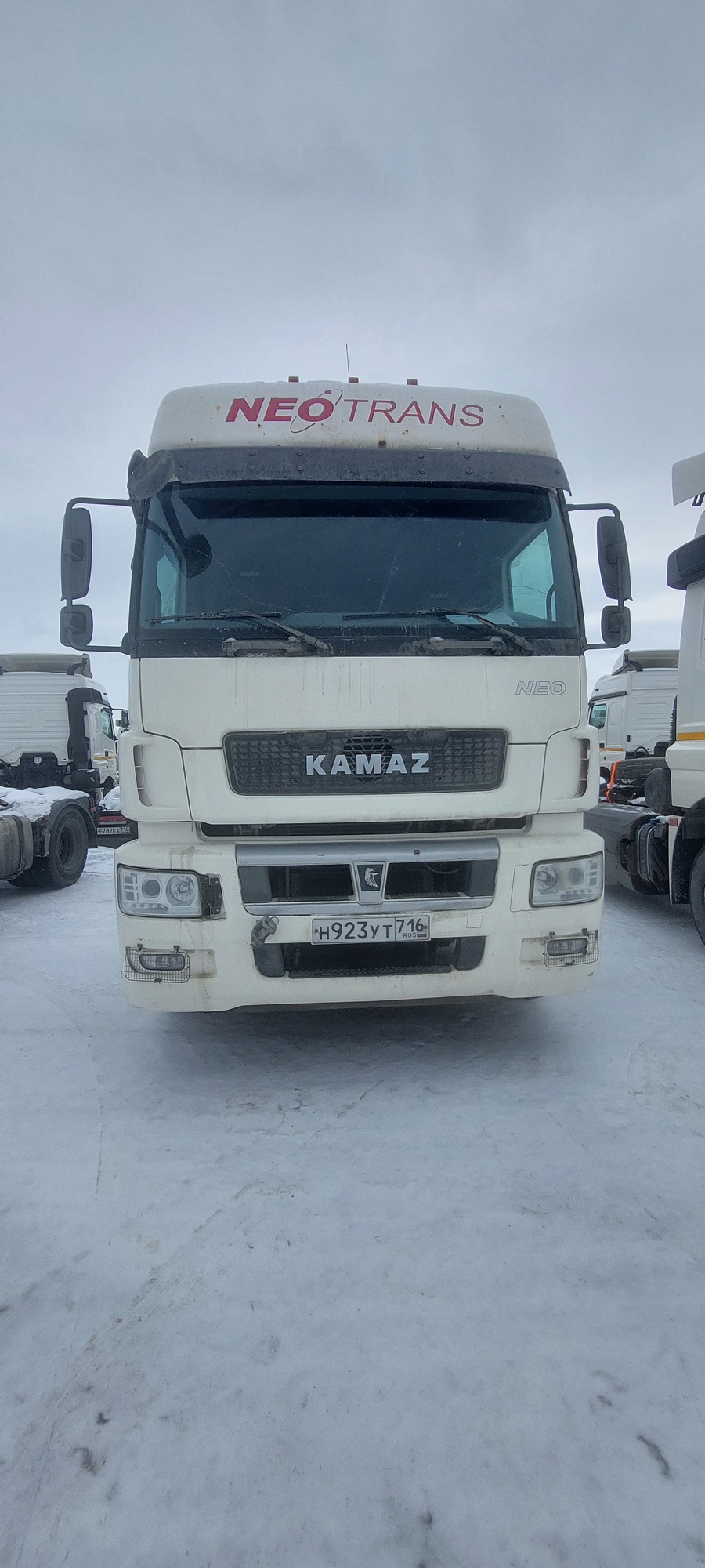 Седельный тягач КАМАЗ 5490-801-DC (газодизель) 2021 г.