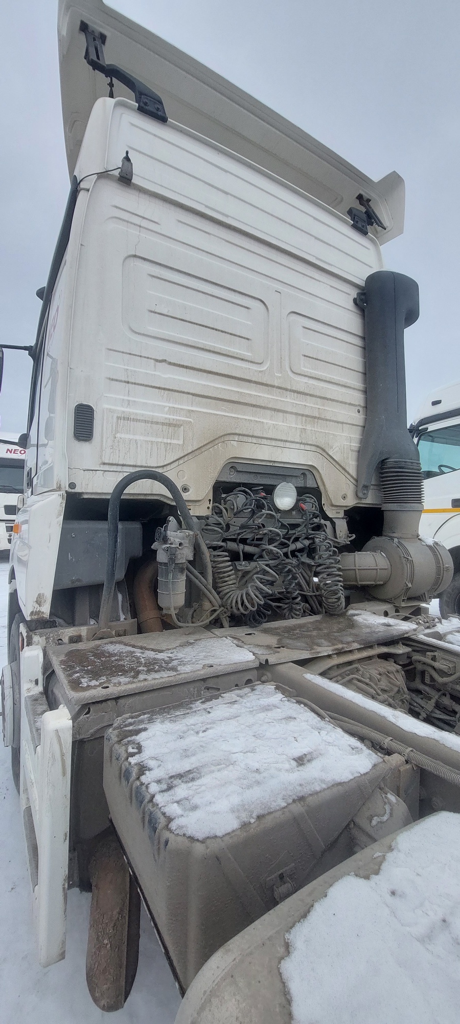 Седельный тягач КАМАЗ 5490-801-DC (газодизель) 2021 г. - фото 27