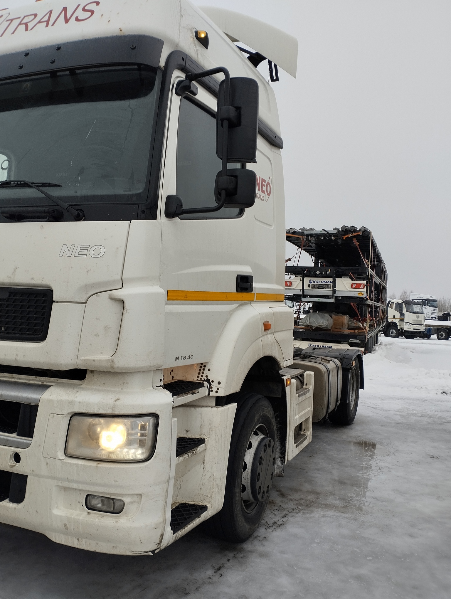 Седельный тягач КАМАЗ 5490-801-DC (газодизель) 2021 г. - фото 46