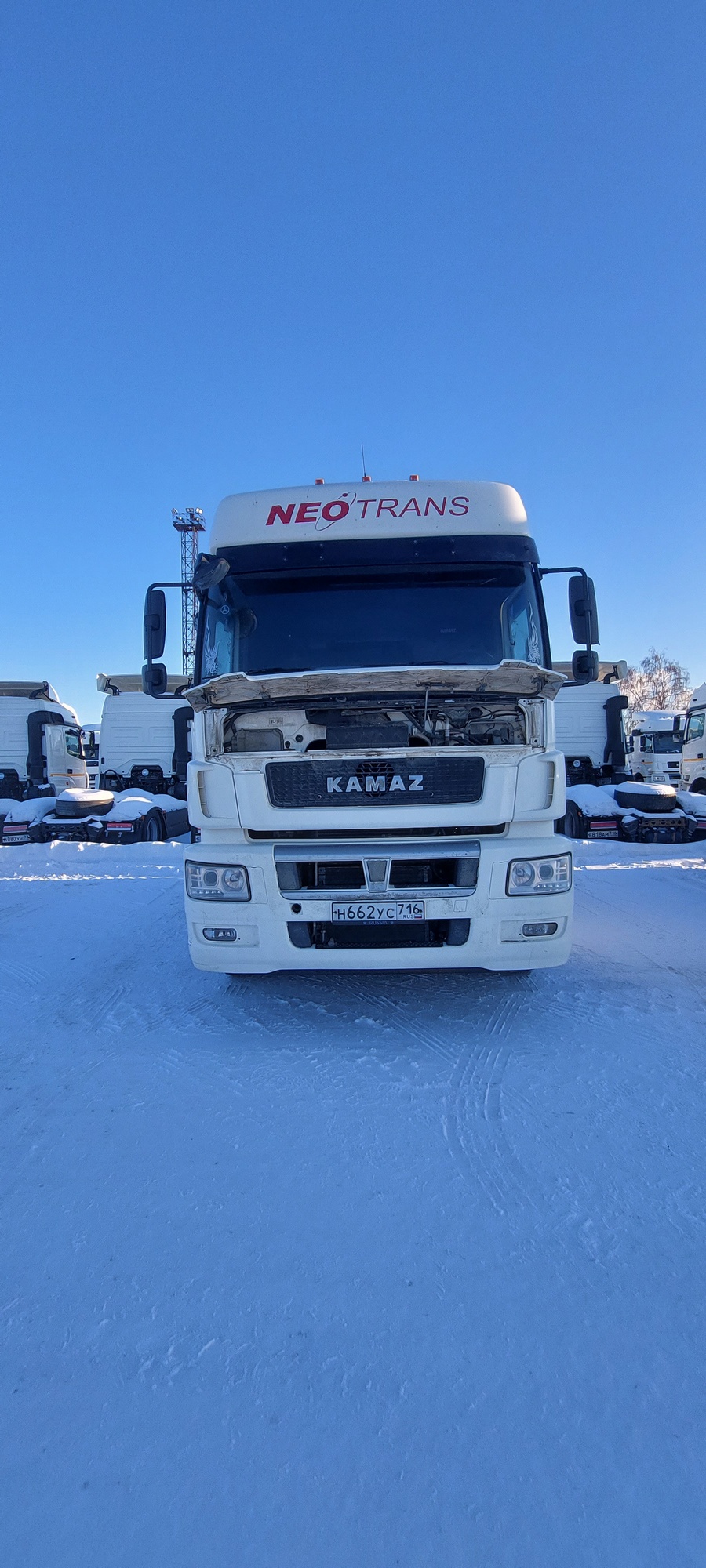 Седельный тягач КАМАЗ 5490-801-DC (газодизель) 2021 г.