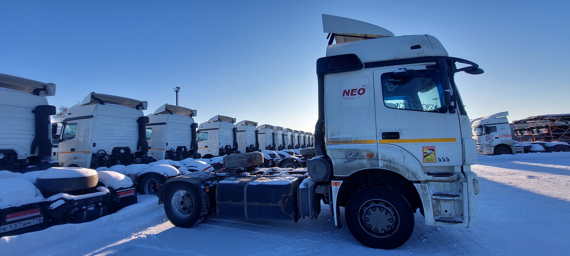 Седельный тягач КАМАЗ 5490-801-DC (газодизель) 2021 г. - фото 12