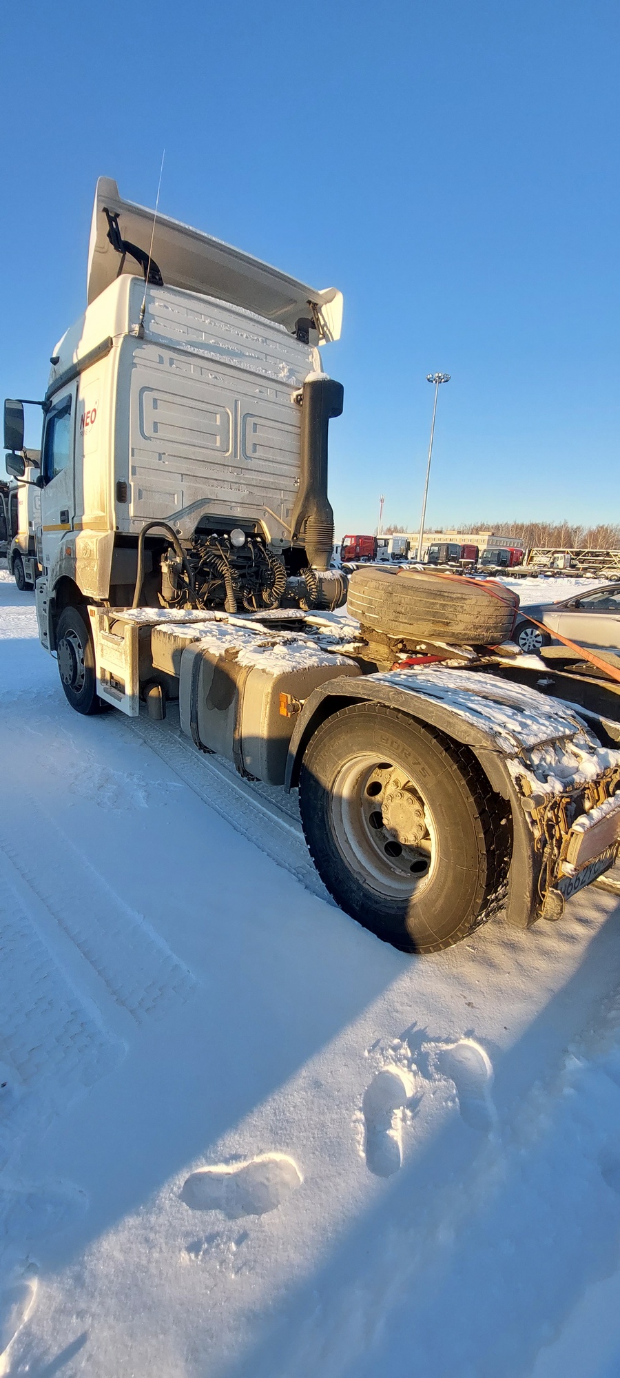 Седельный тягач КАМАЗ 5490-801-DC (газодизель) 2021 г. - фото 18