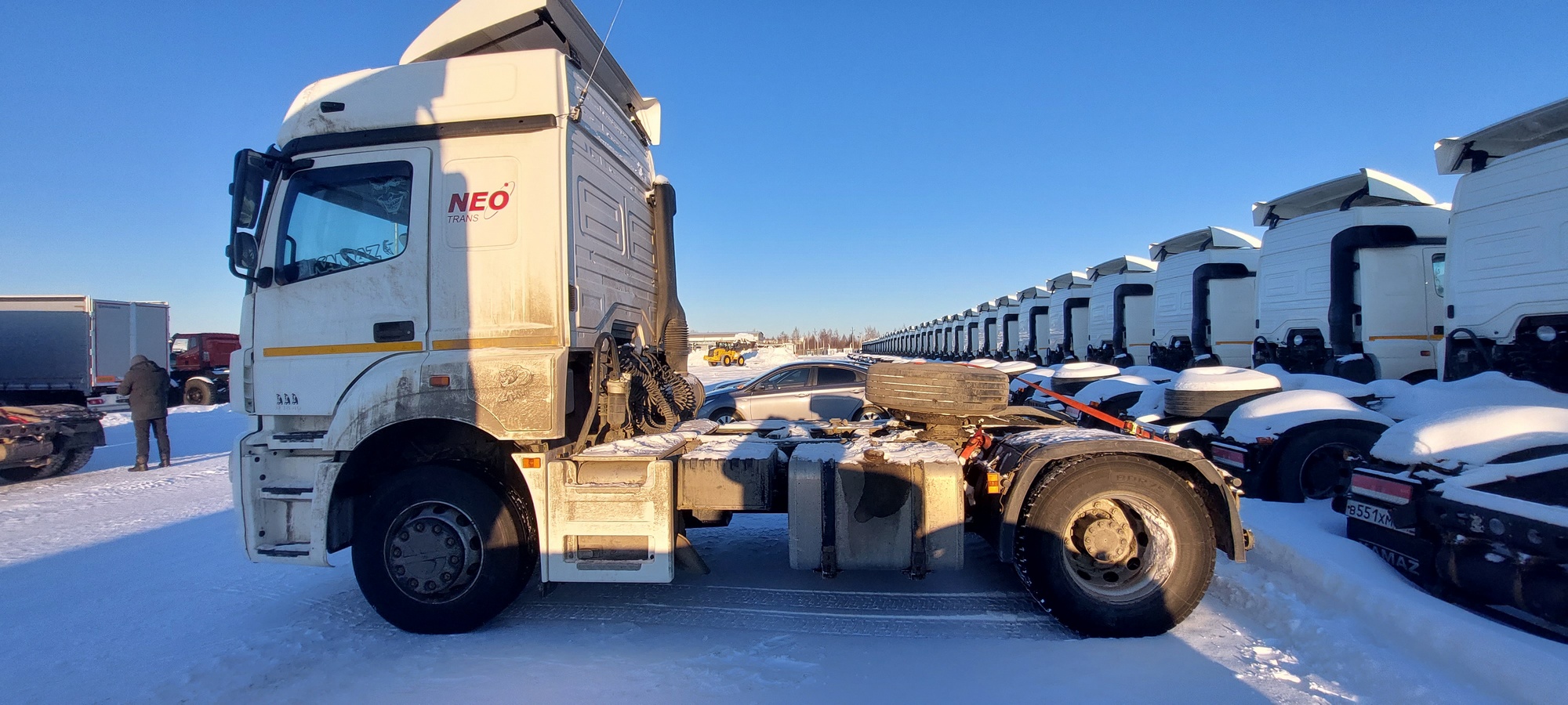 Седельный тягач КАМАЗ 5490-801-DC (газодизель) 2021 г. - фото 21