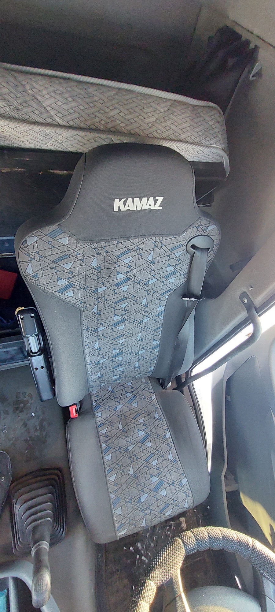 Седельный тягач КАМАЗ 5490-801-DC (газодизель) 2021 г. - фото 31