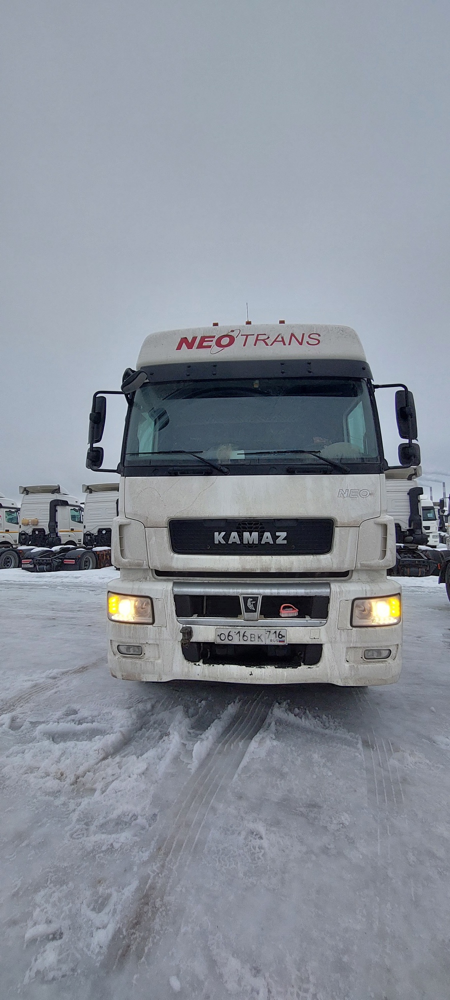 Седельный тягач КАМАЗ 5490-801-DC (газодизель) 2021 г.