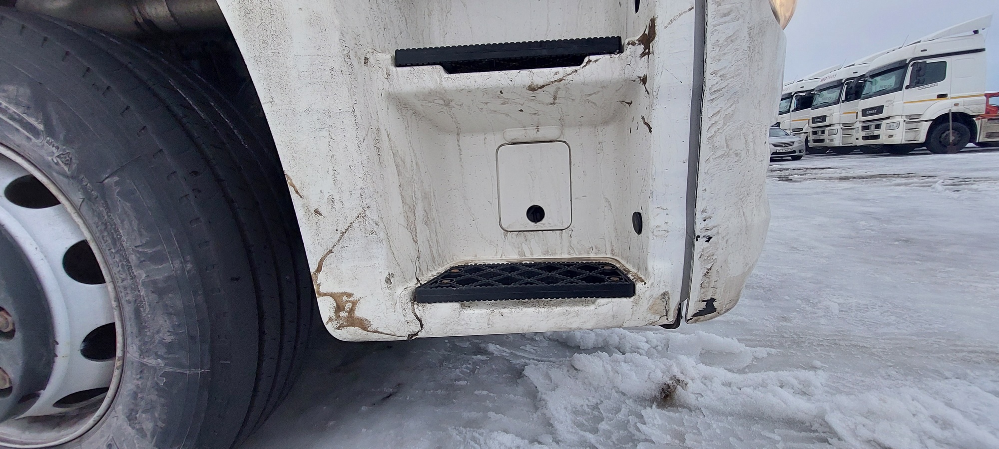 Седельный тягач КАМАЗ 5490-801-DC (газодизель) 2021 г. - фото 9