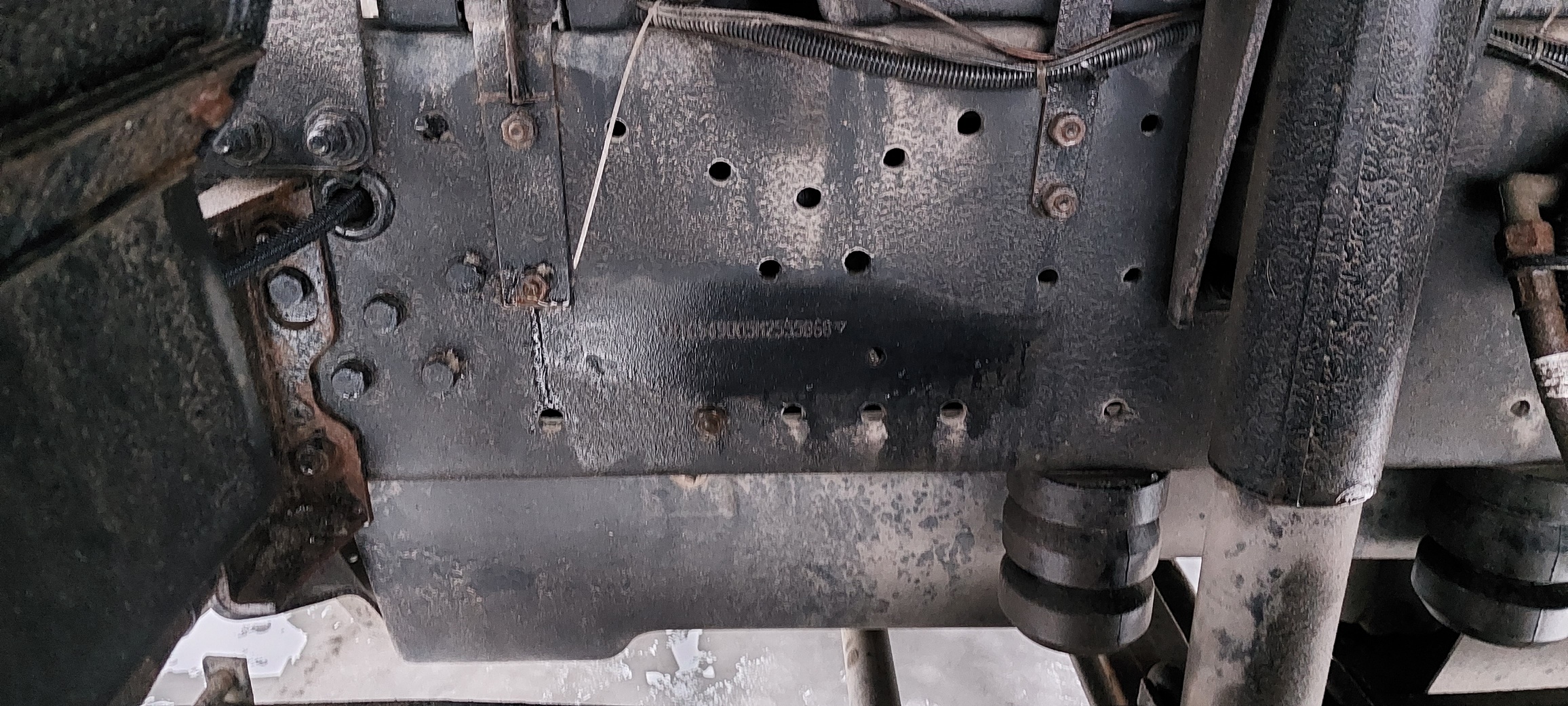 Седельный тягач КАМАЗ 5490-801-DC (газодизель) 2021 г. - фото 15