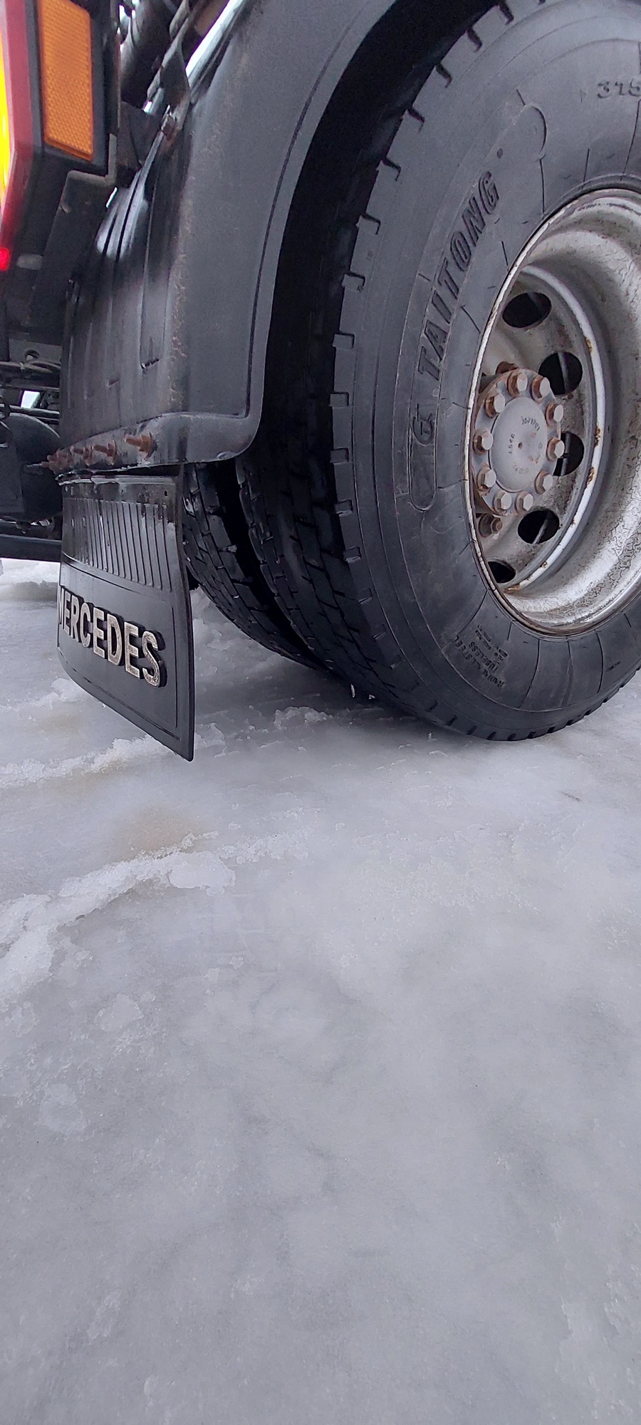 Седельный тягач КАМАЗ 5490-801-DC (газодизель) 2021 г. - фото 24