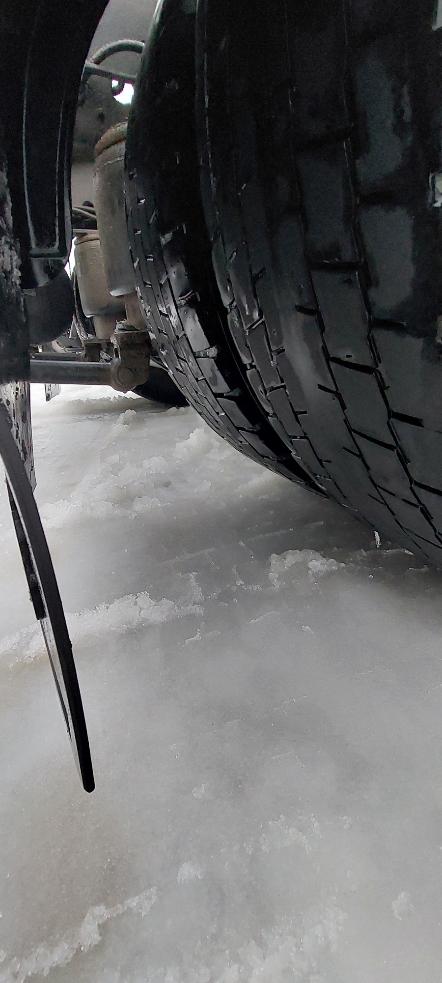 Седельный тягач КАМАЗ 5490-801-DC (газодизель) 2021 г. - фото 25