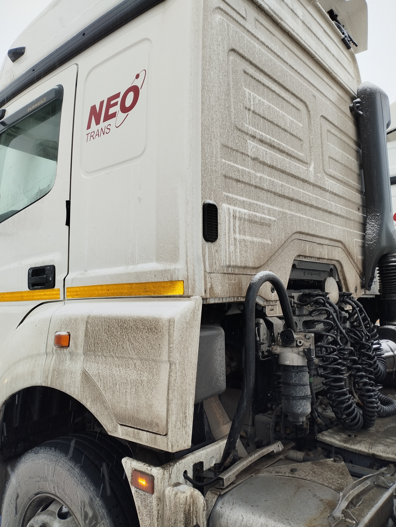 Седельный тягач КАМАЗ 5490-801-DC (газодизель) 2021 г. - фото 34