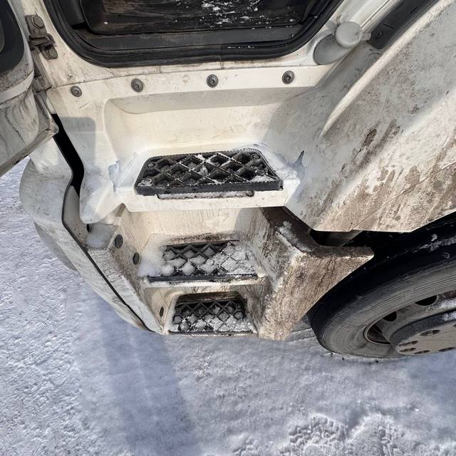 Седельный тягач КАМАЗ 5490-801-DC (газодизель) 2021 г. - фото 28