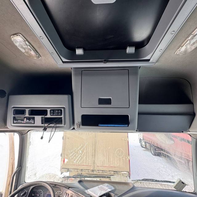 Седельный тягач КАМАЗ 5490-801-DC (газодизель) 2021 г. - фото 35