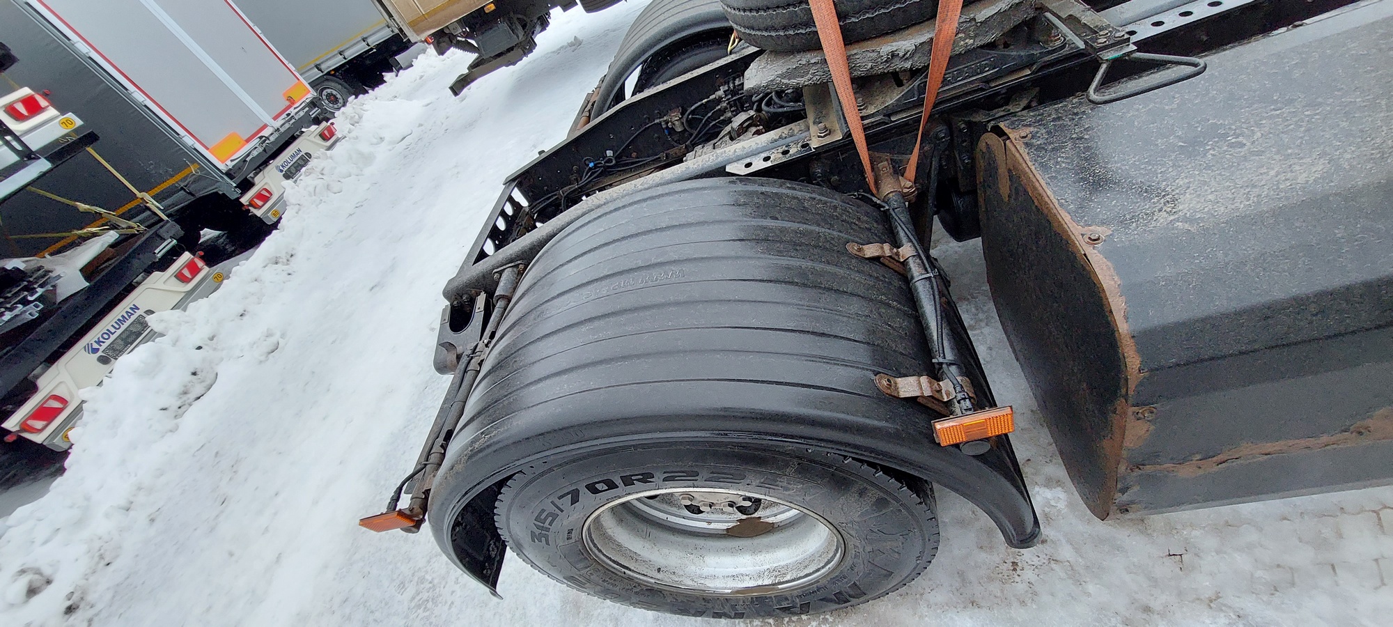 Седельный тягач КАМАЗ 5490-801-DC (газодизель) 2021 г. - фото 25